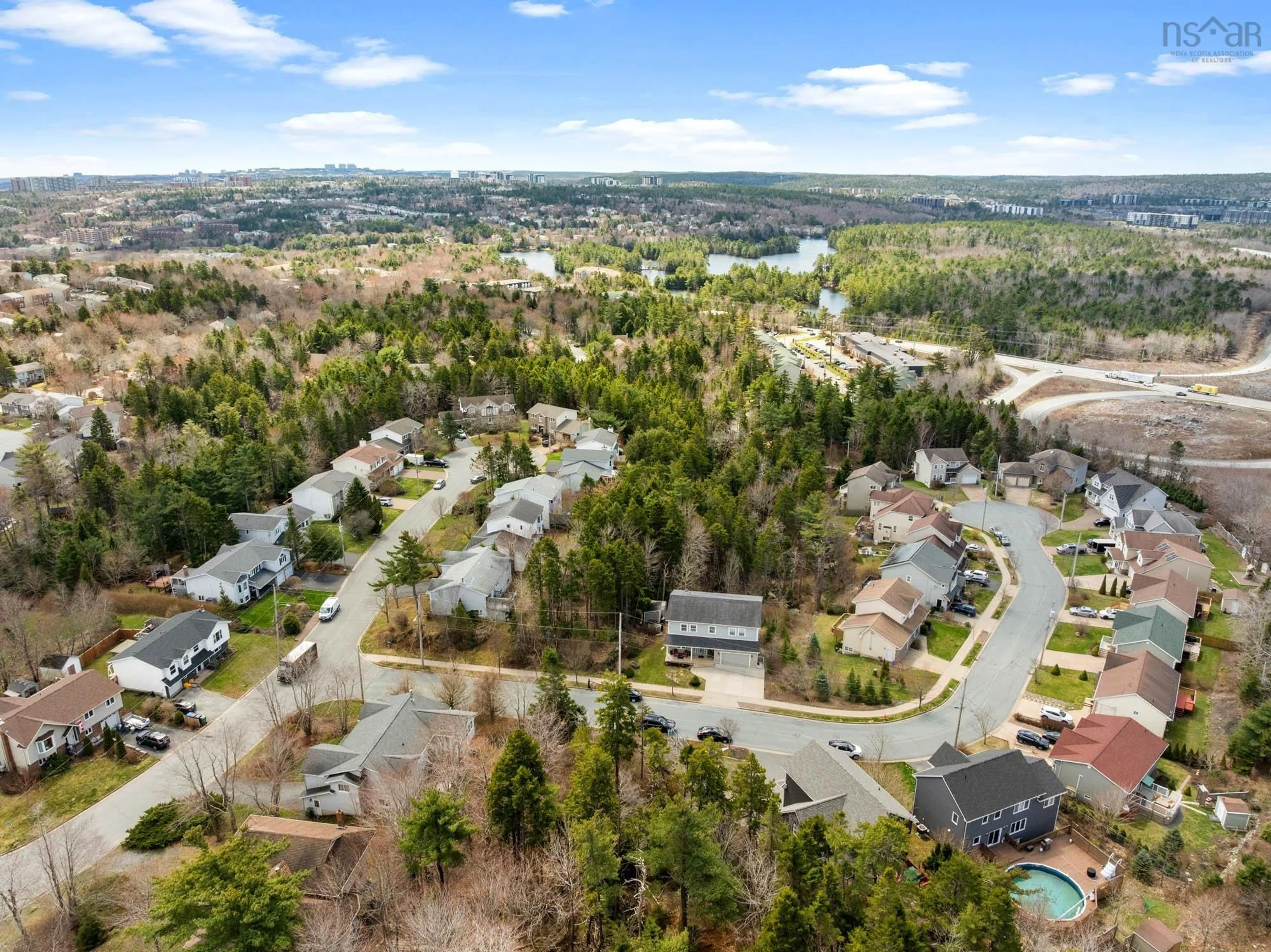 A pic from outside/outdoor area/front of a property/back of a property/a pic from drone, unknown for 18 Keyes Crt, Bedford Nova Scotia B4A 0B4