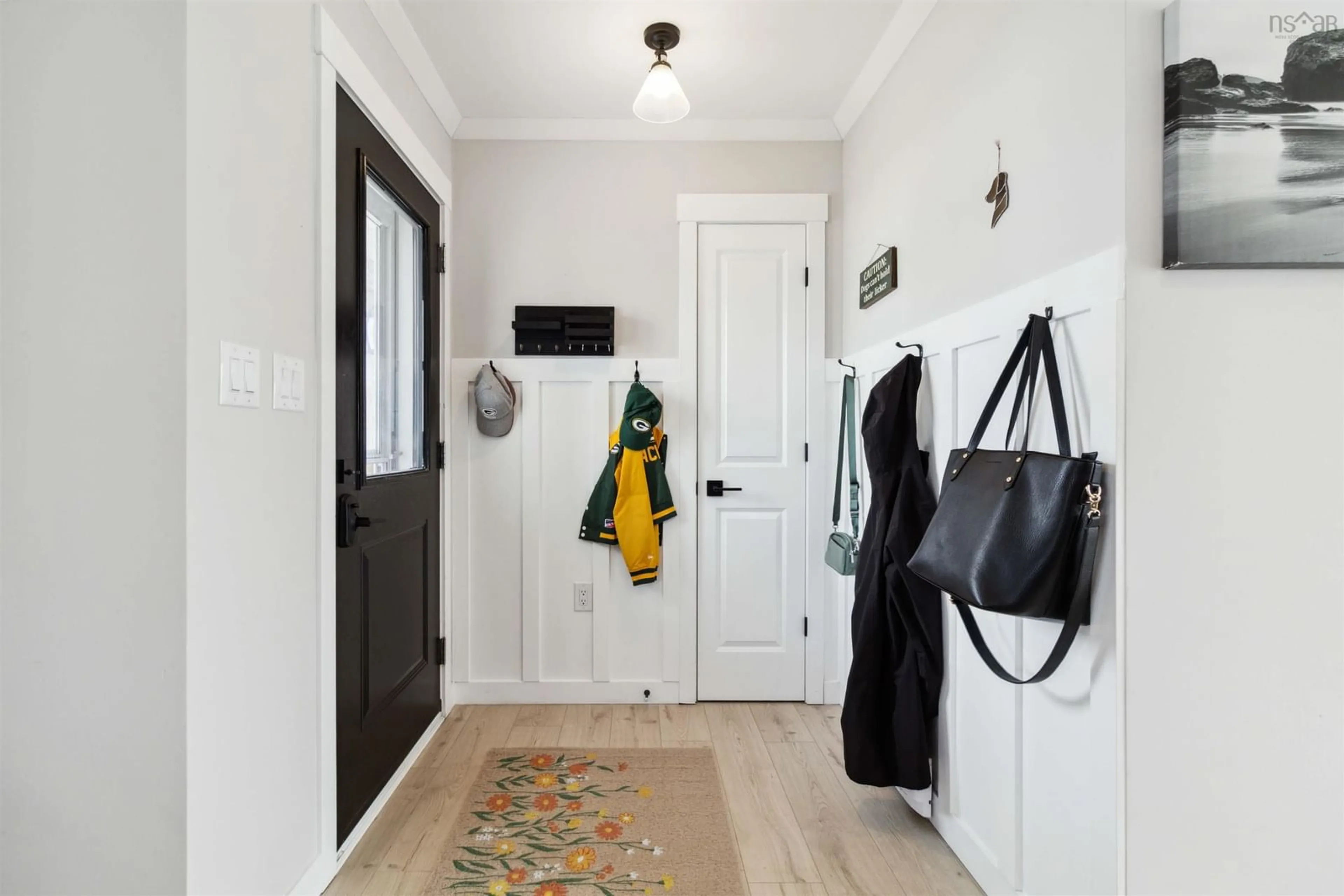 Indoor entryway for 131 Birdsong Lane, Hubley Nova Scotia B3Z 0T6