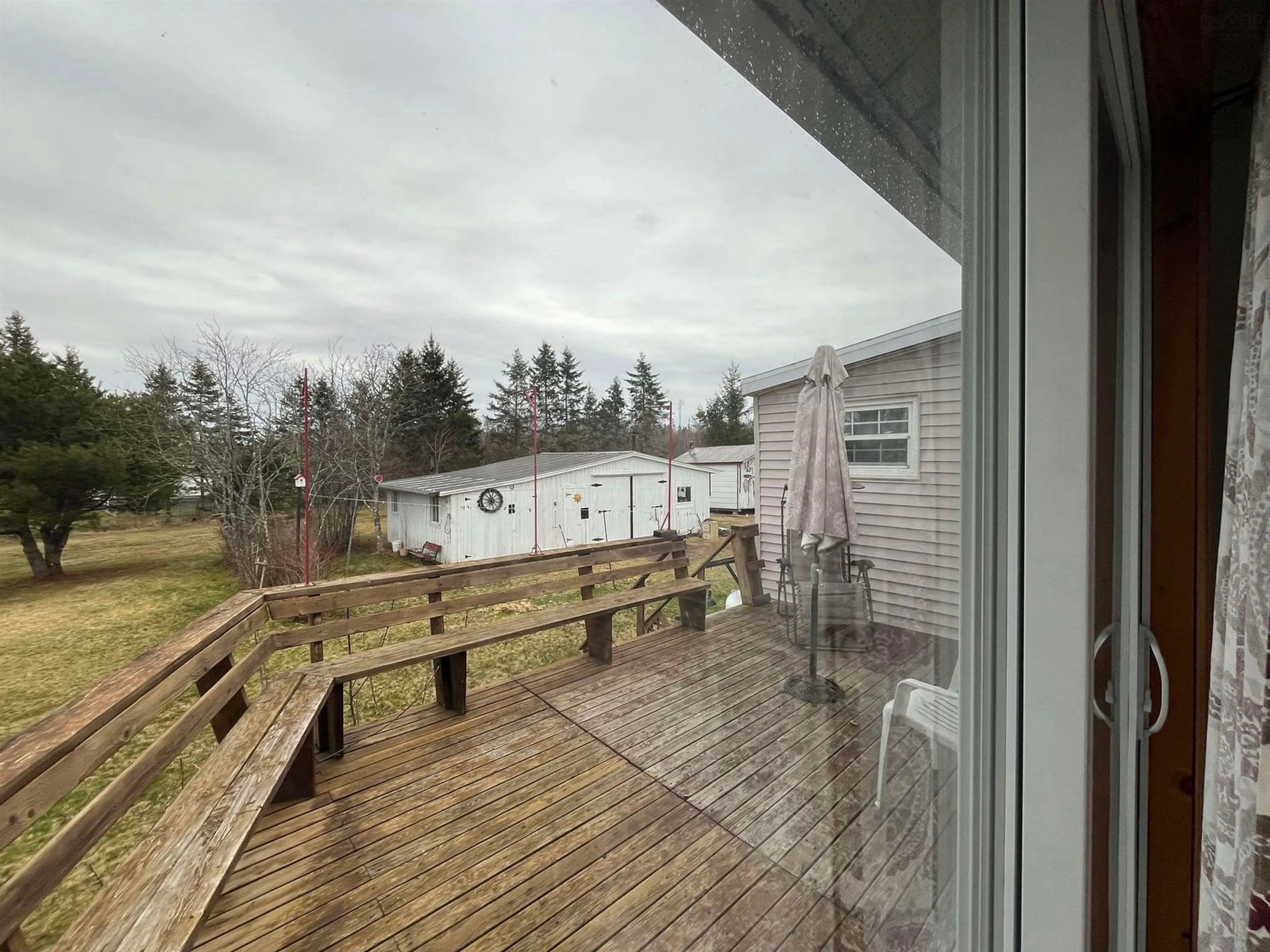 Patio, water/lake/river/ocean view for 5886 Highway 2, Bass River Nova Scotia B0M 1B0