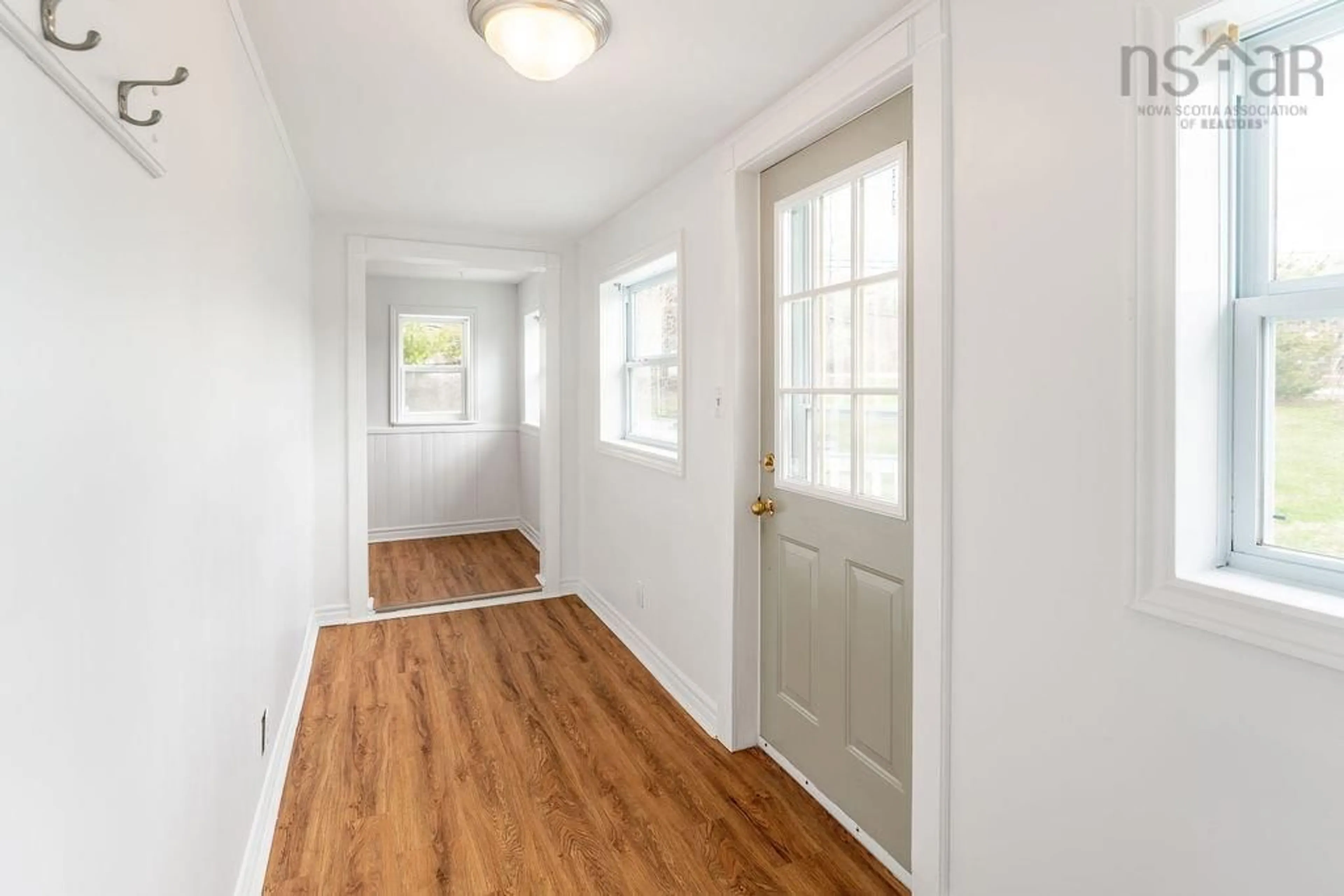 Indoor entryway for 1 Robina Dr, Lake Echo Nova Scotia B3E 1A7