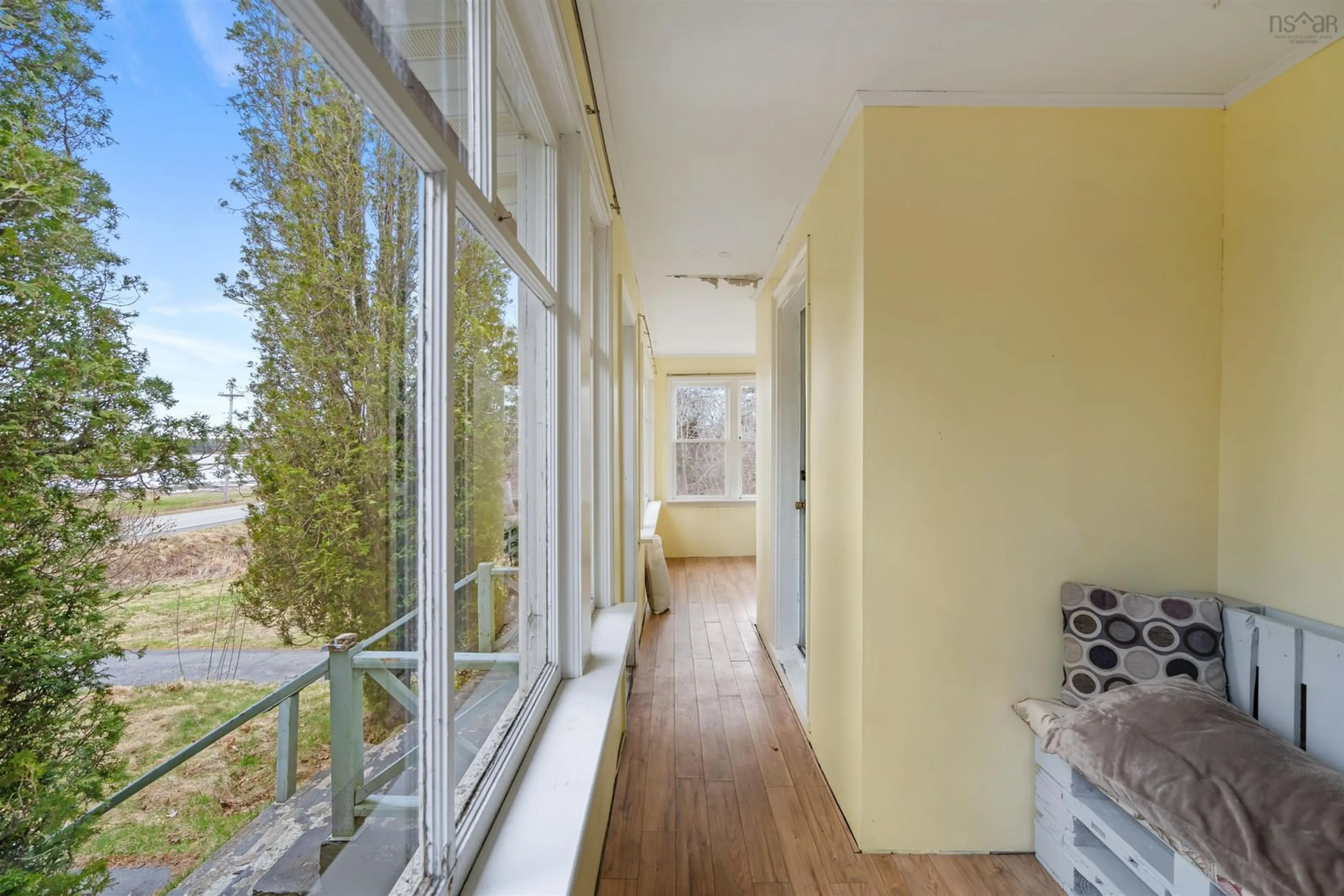 Indoor foyer for 28915 Highway 7, Moser River Nova Scotia B0J 2K0