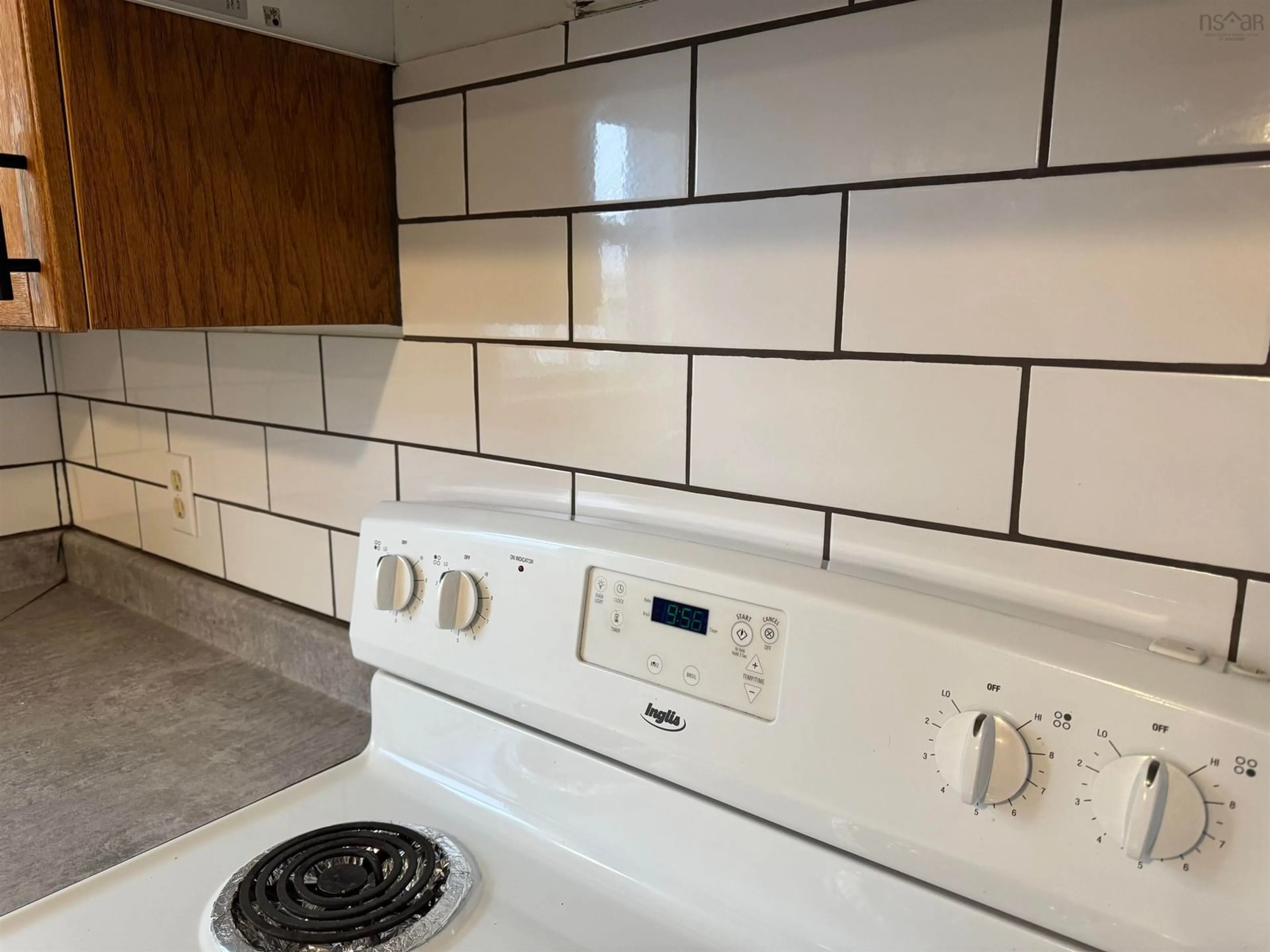 Standard kitchen, ceramic/tile floor for 161 Valley Rd, Valley Nova Scotia B6L 4M1