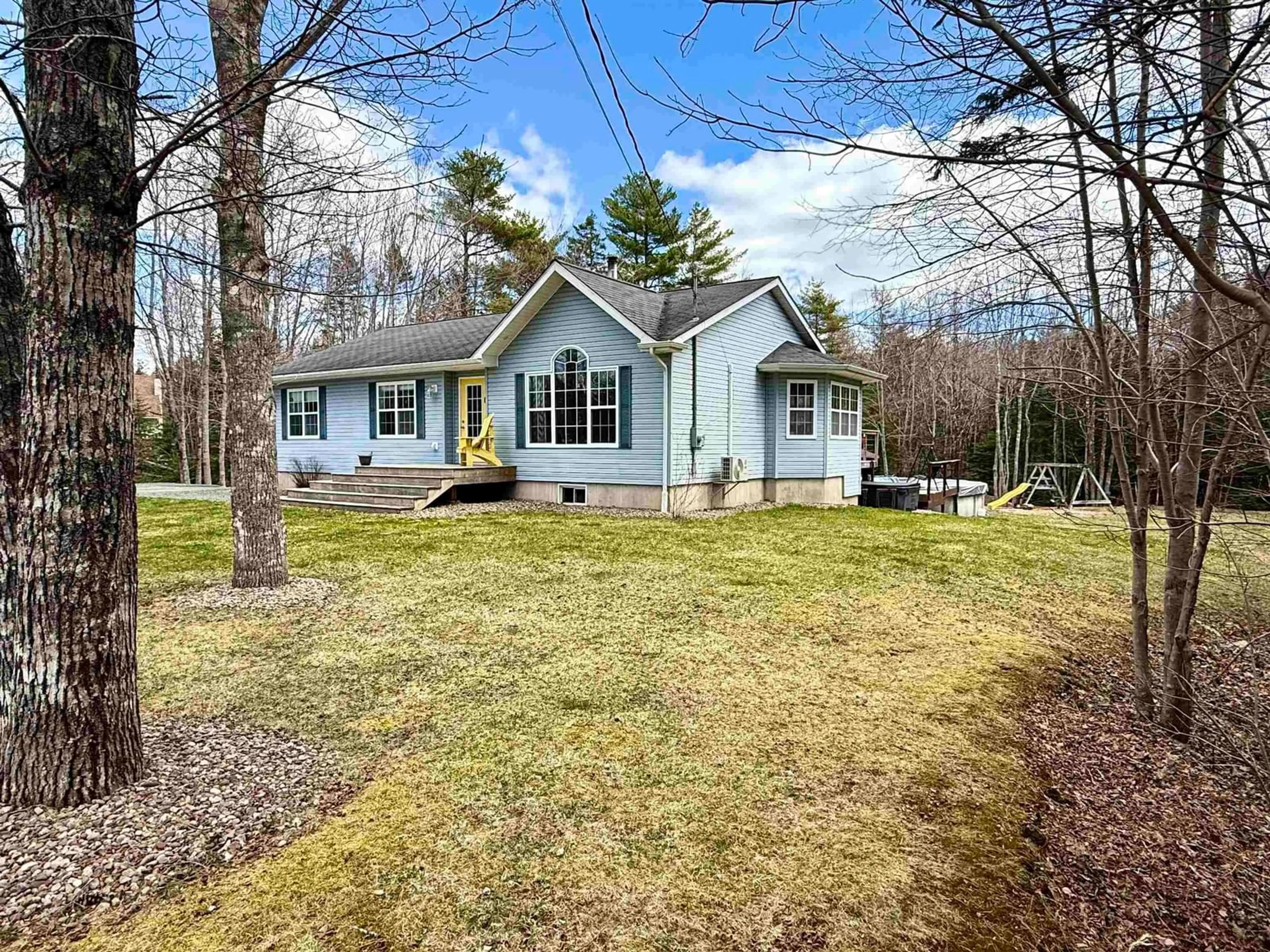 A pic from outside/outdoor area/front of a property/back of a property/a pic from drone, unknown for 30 Schooner Dr, Auburndale Nova Scotia B4V 3R2