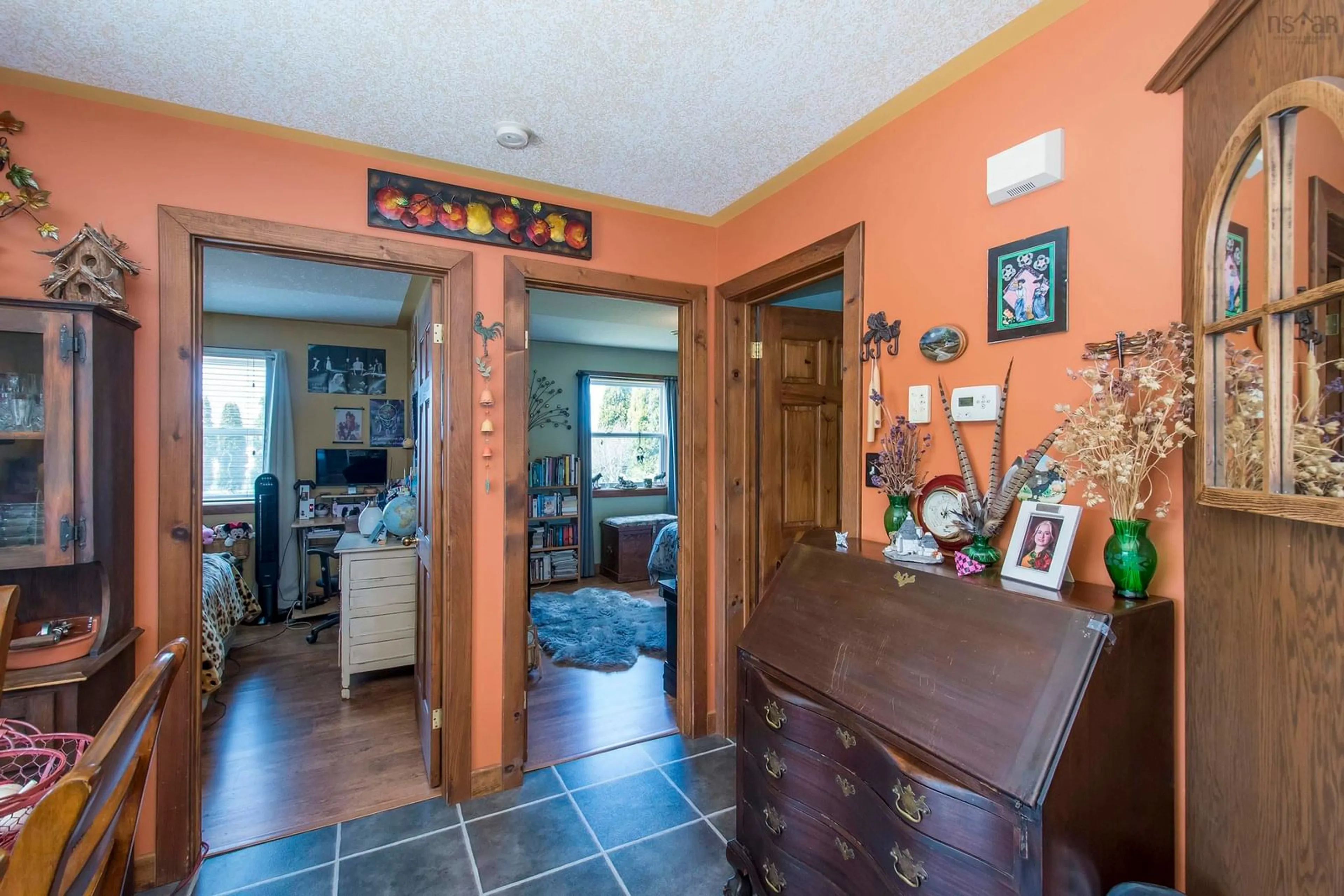 Indoor entryway for 8963/8965 201 Hwy, Nictaux Nova Scotia B0S 1P0