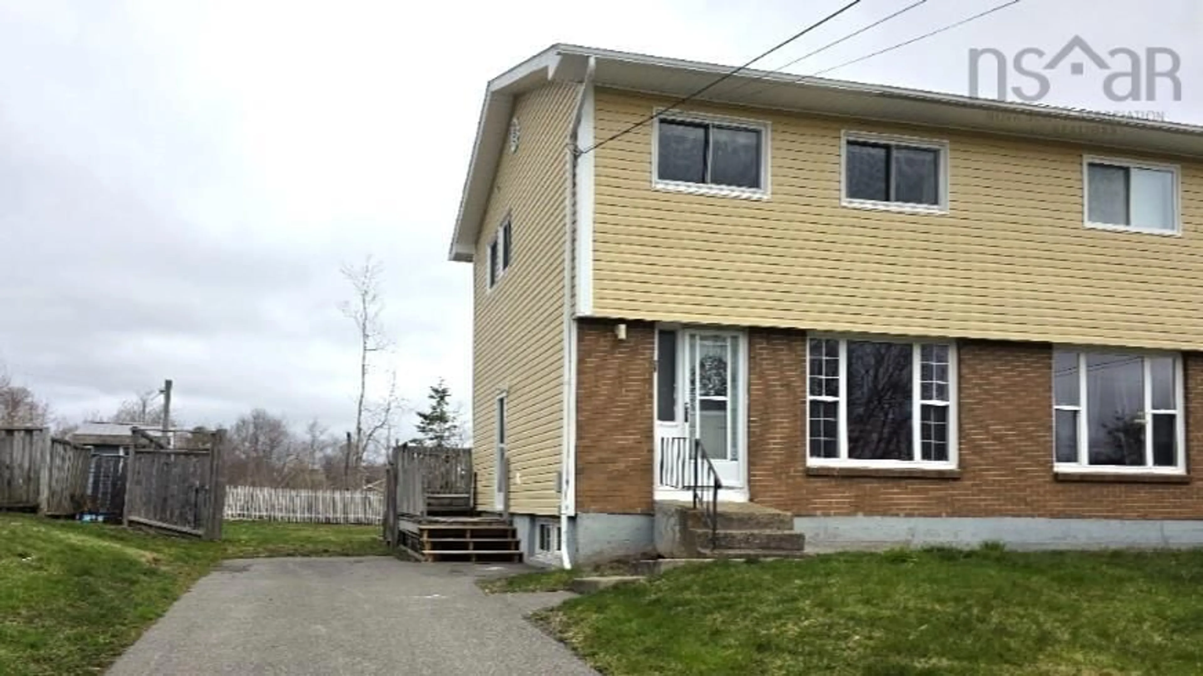 Unknown for 28 Weir Ave, Stellarton Nova Scotia B0K 1S0