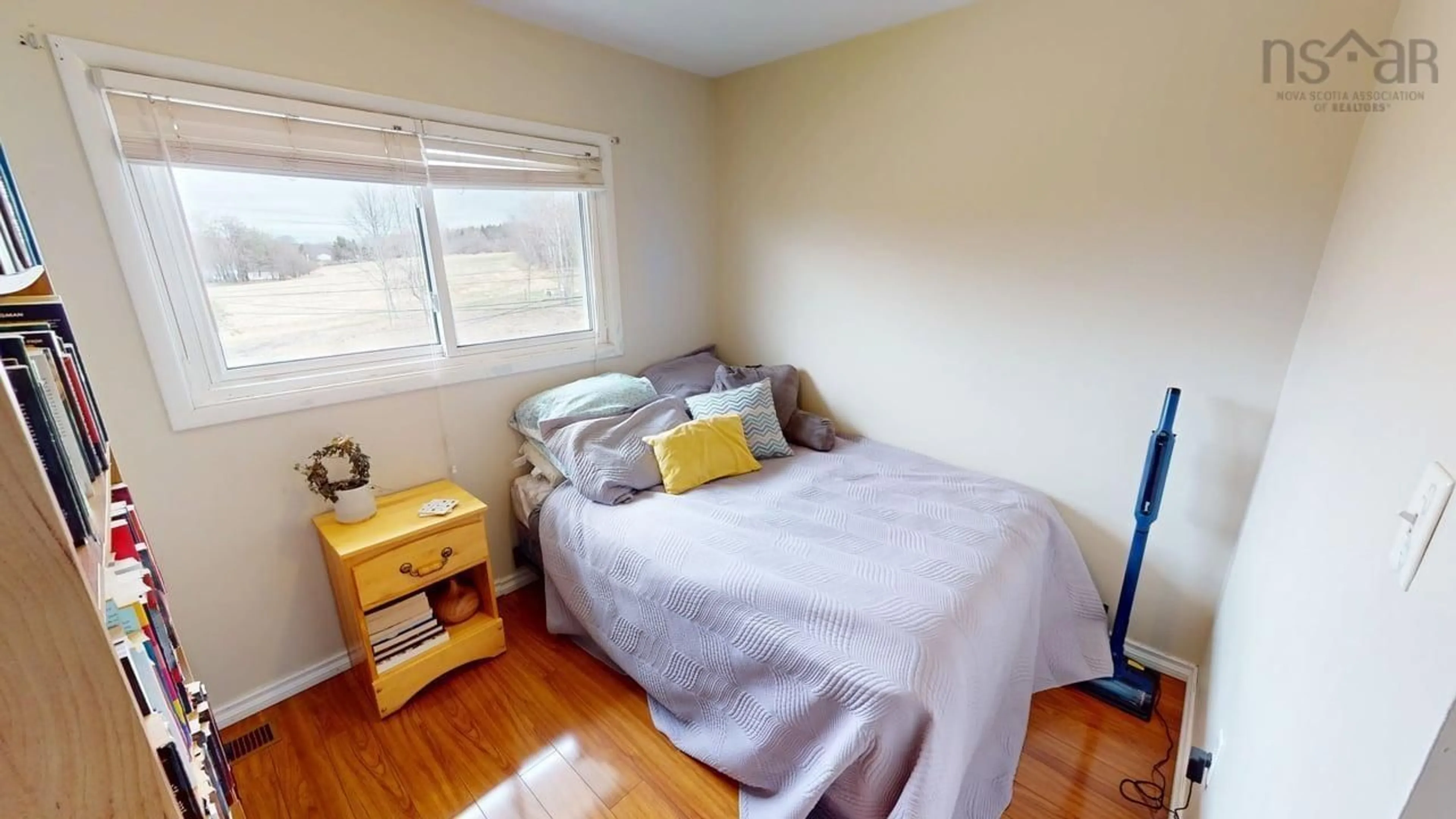 A pic of a room for 28 Weir Ave, Stellarton Nova Scotia B0K 1S0