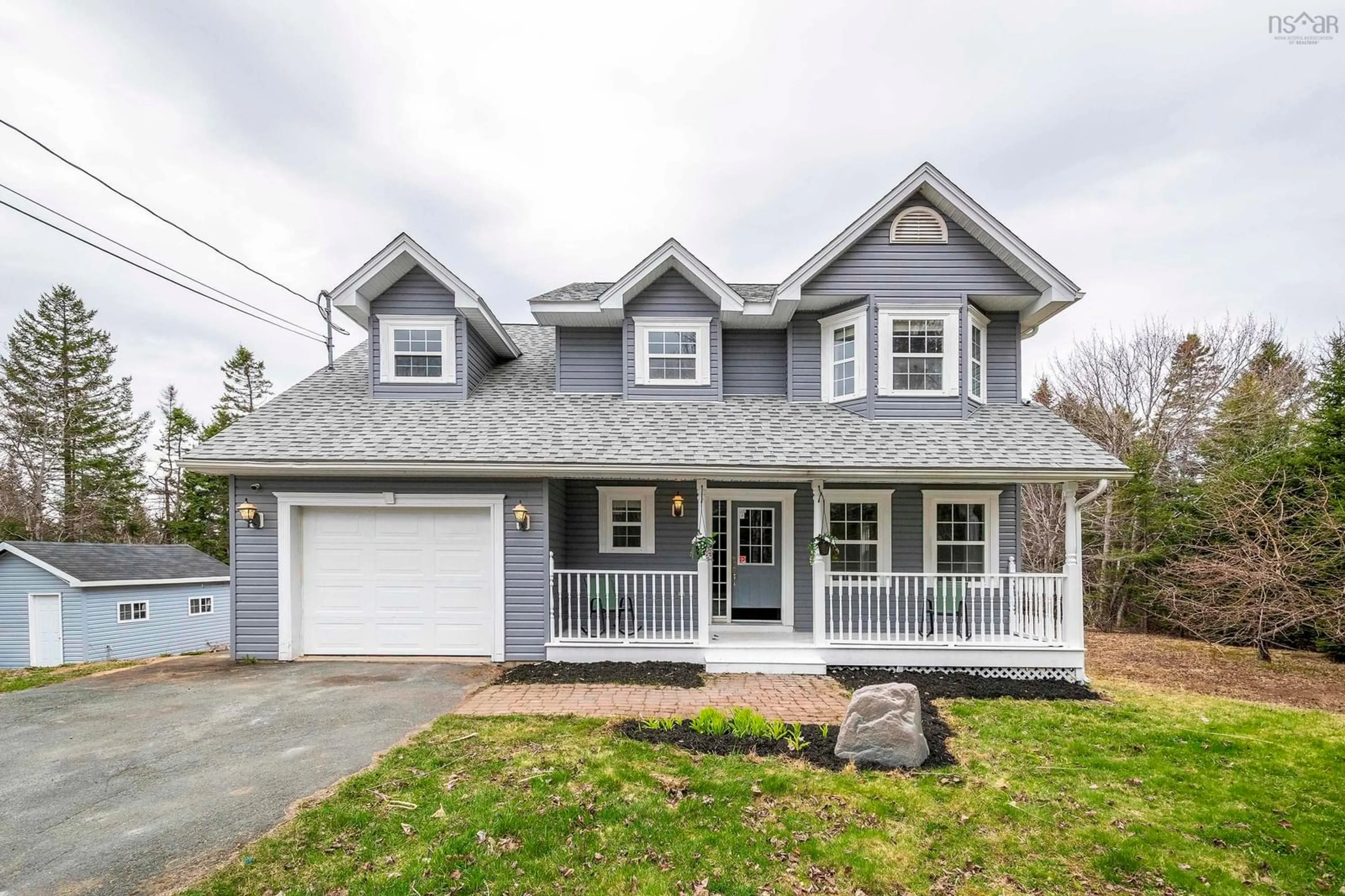 Home with vinyl exterior material, street for 192 Gleneagles Dr, Hammonds Plains Nova Scotia B4B 1V8