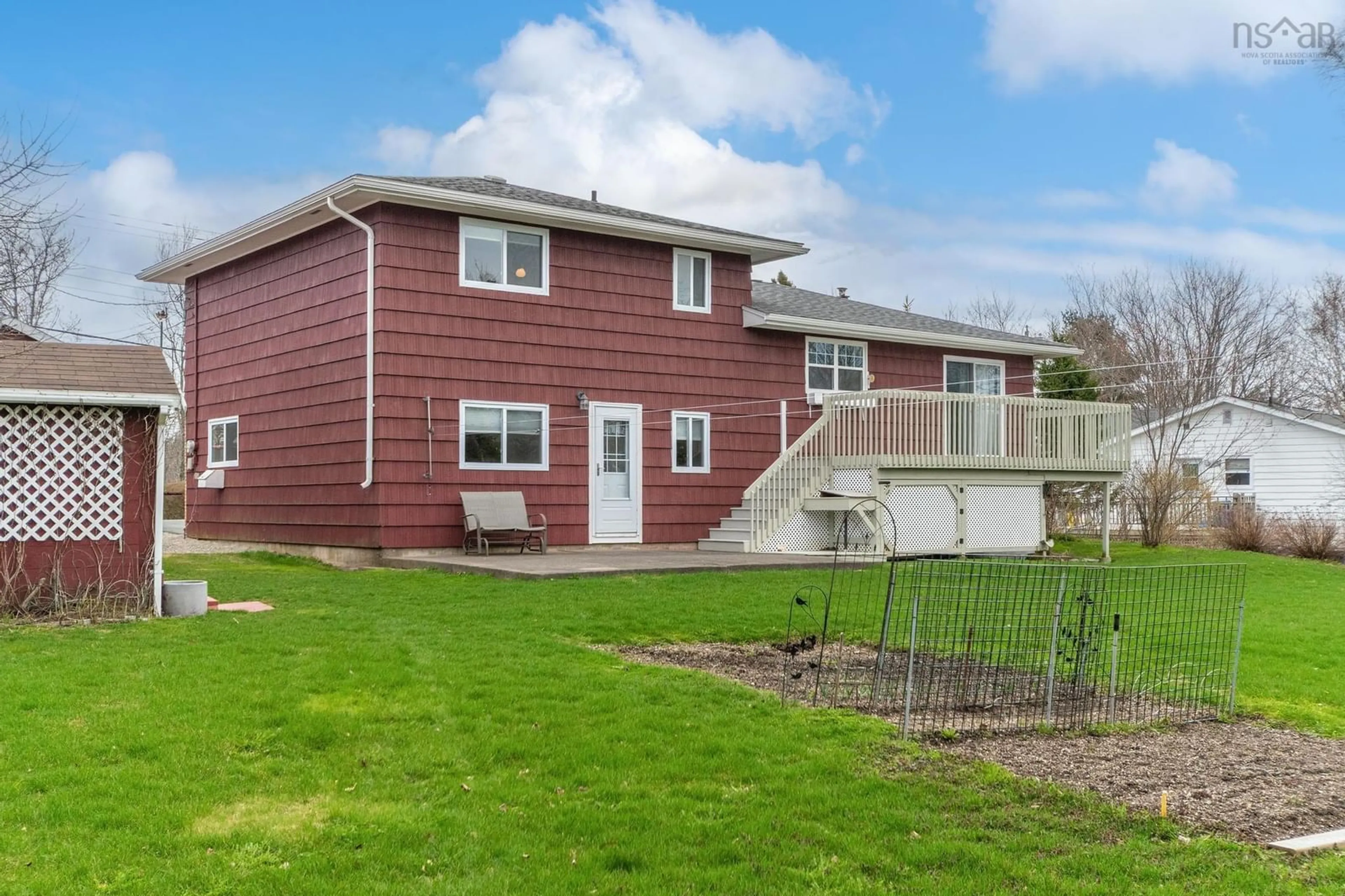 Home with vinyl exterior material, unknown for 87 Riverwood Dr, Timberlea Nova Scotia B3T 1C7