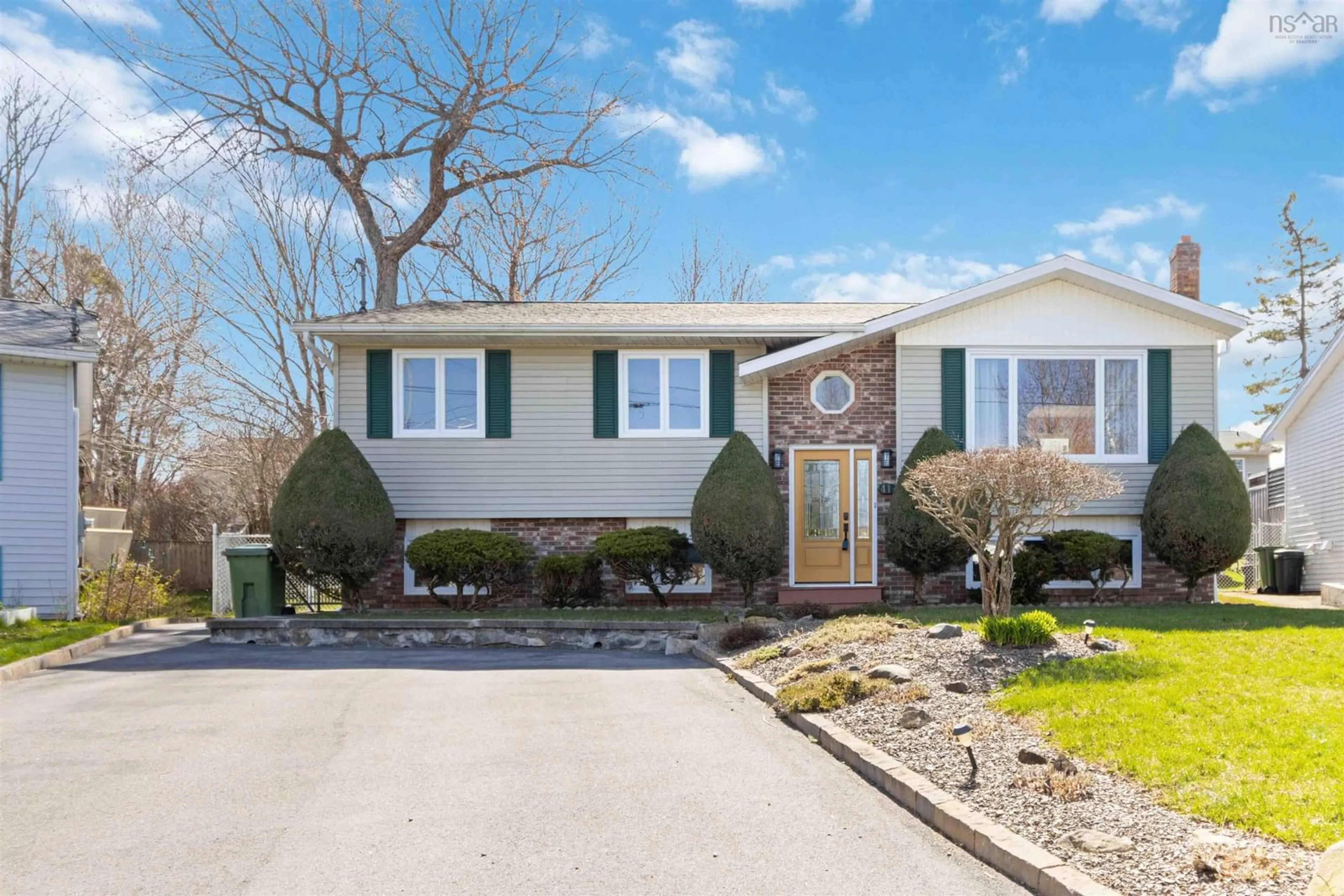 Home with vinyl exterior material, street for 41 Noria Cres, Middle Sackville Nova Scotia B4E 2L8