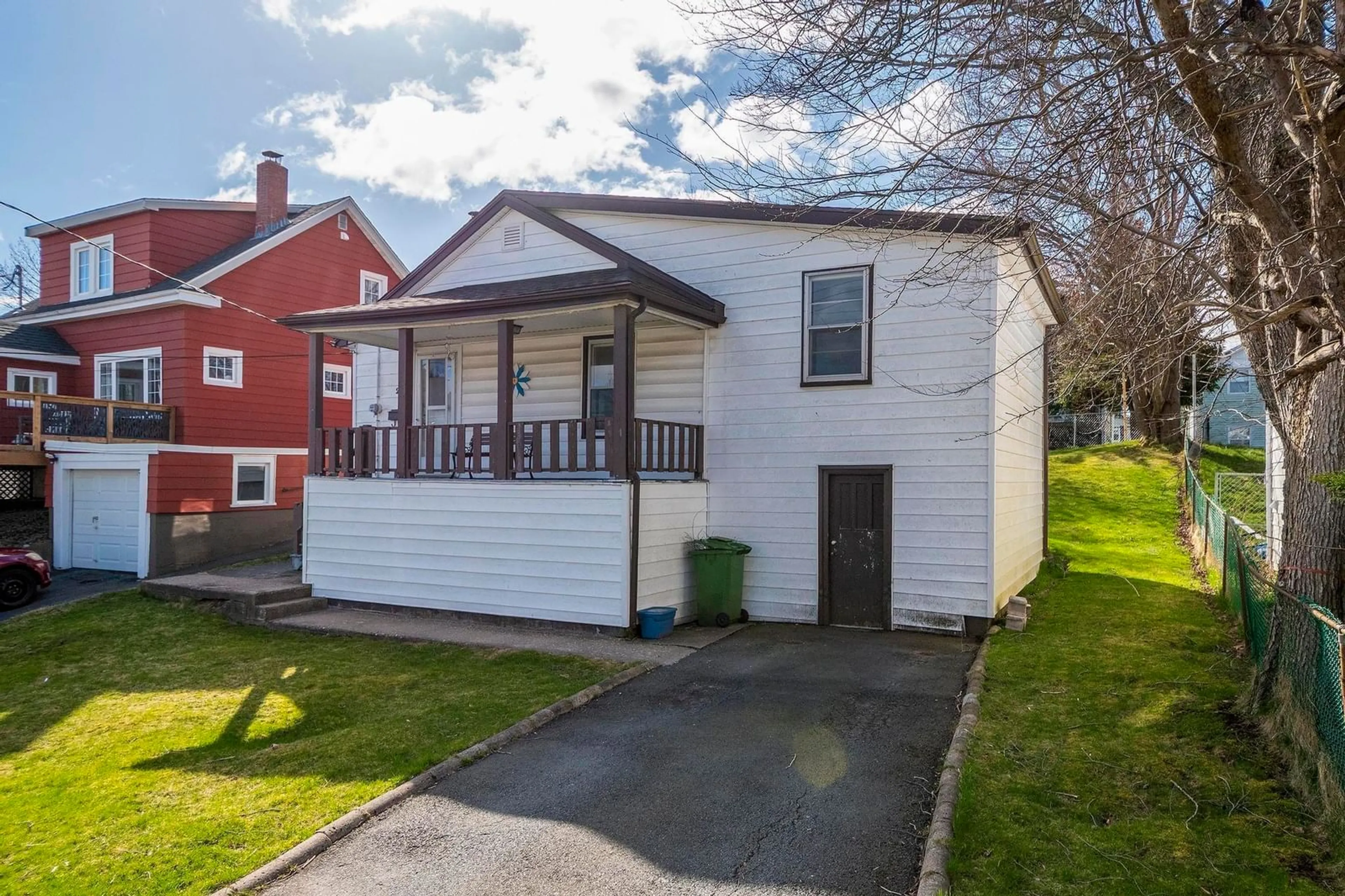 A pic from outside/outdoor area/front of a property/back of a property/a pic from drone, street for 28 Rufus Ave, Halifax Nova Scotia B3N 2L5