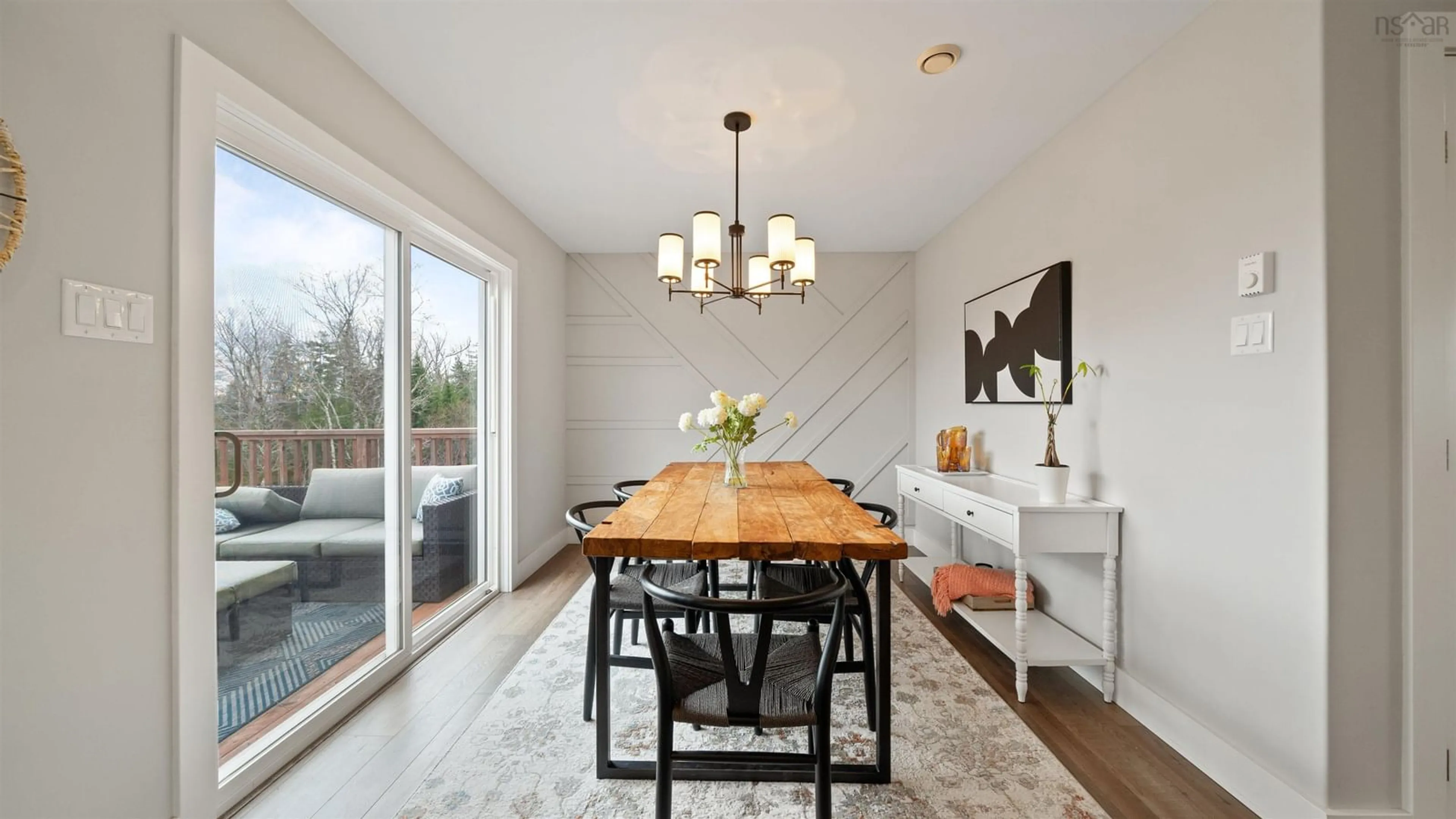 Dining room, wood/laminate floor for 55 Daisy Dr, Beaver Bank Nova Scotia B4C 1C1