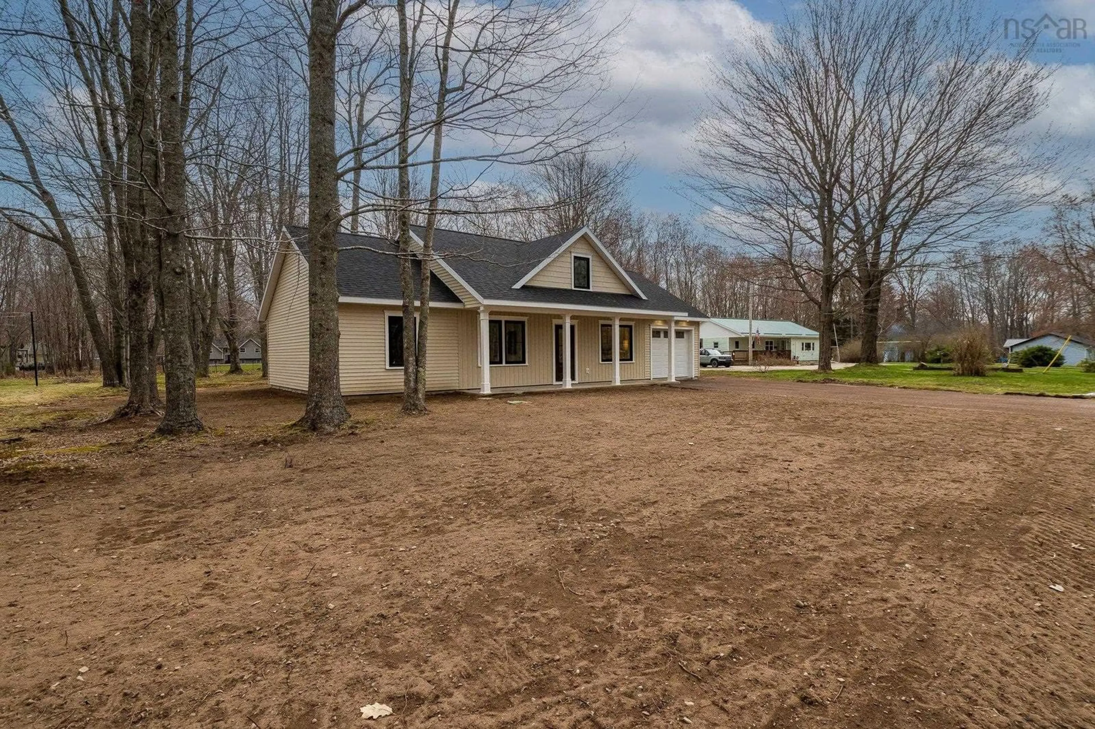 A pic from outside/outdoor area/front of a property/back of a property/a pic from drone, street for 32 Pleasant St, Wilmot Nova Scotia B0P 1W0