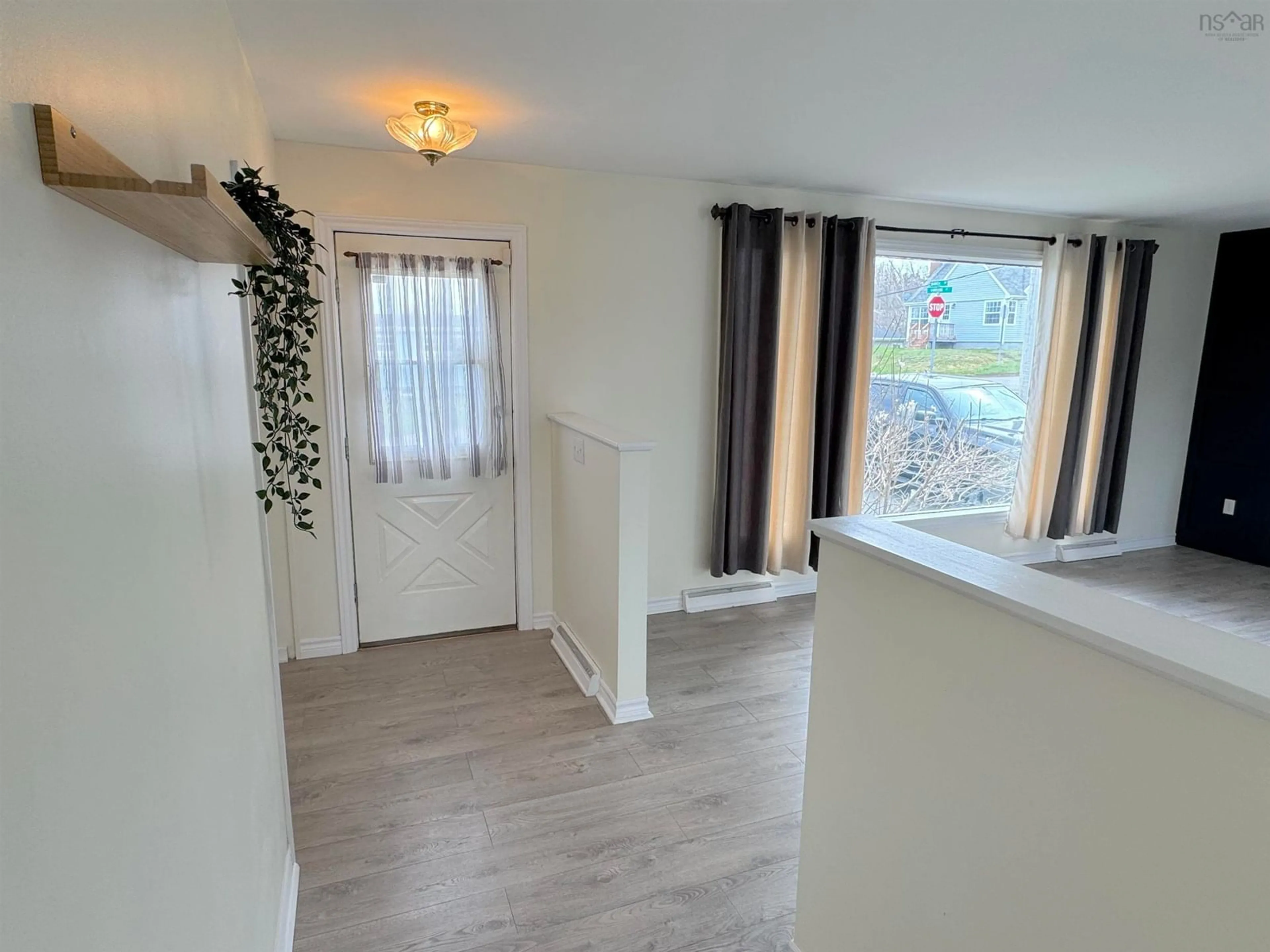 A pic of a room for 401 Birch St, New Glasgow Nova Scotia B2H 1X8