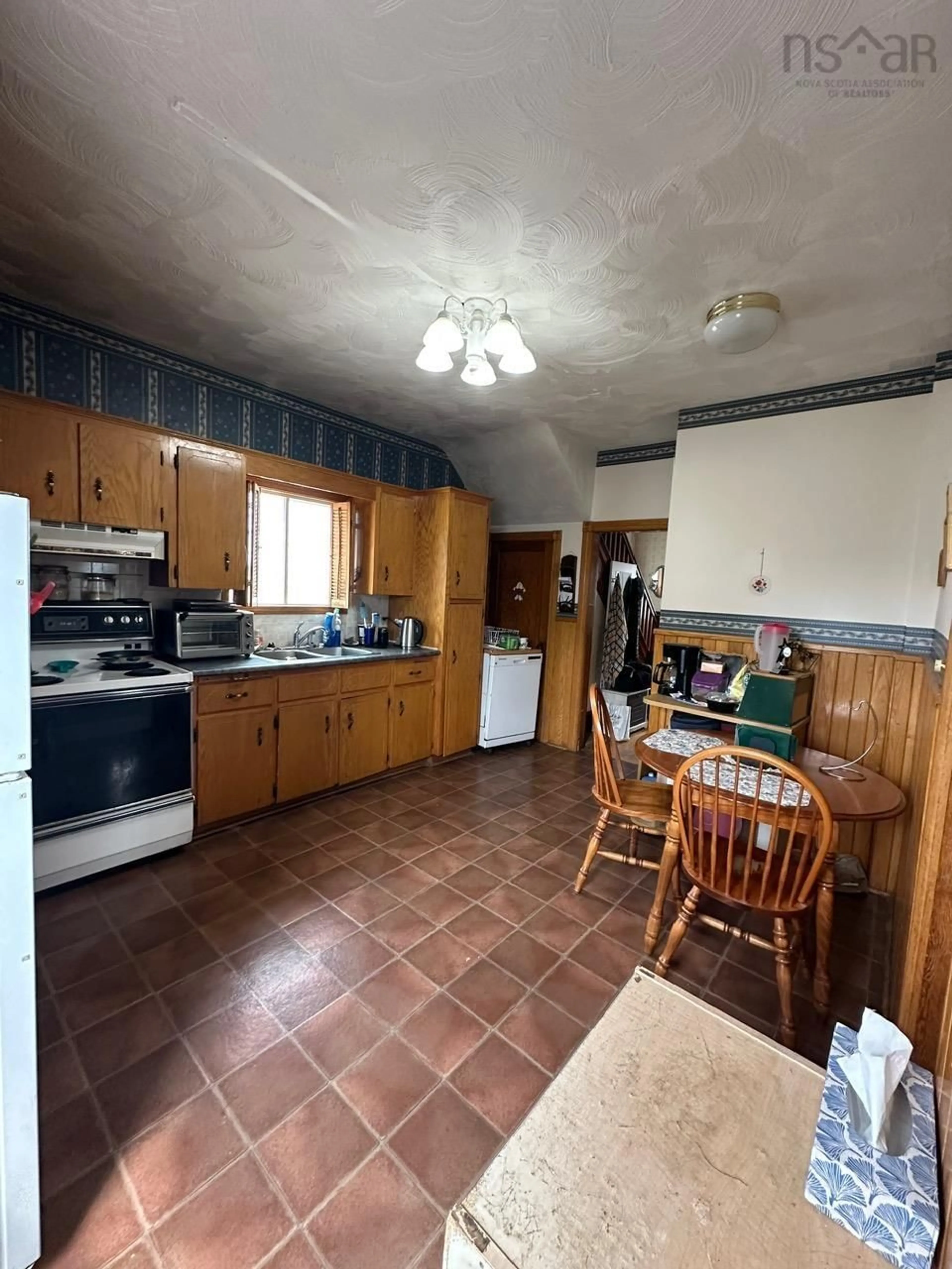 A pic of a room for 47 Bridge Ave, Stellarton Nova Scotia B0K 1S0