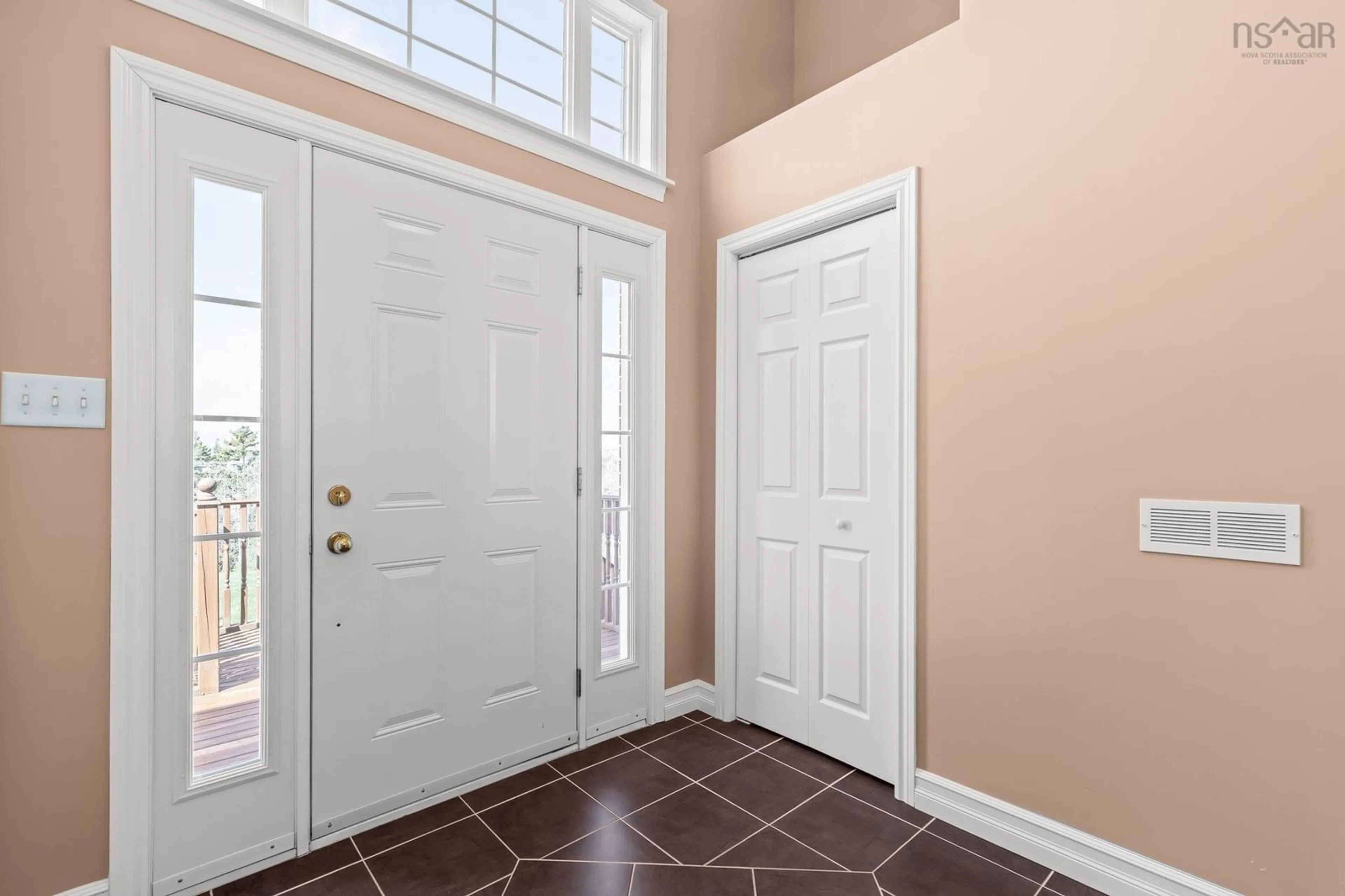 Indoor entryway for 309 Laurel Ridge Dr, Beaver Bank Nova Scotia B4G 1H7