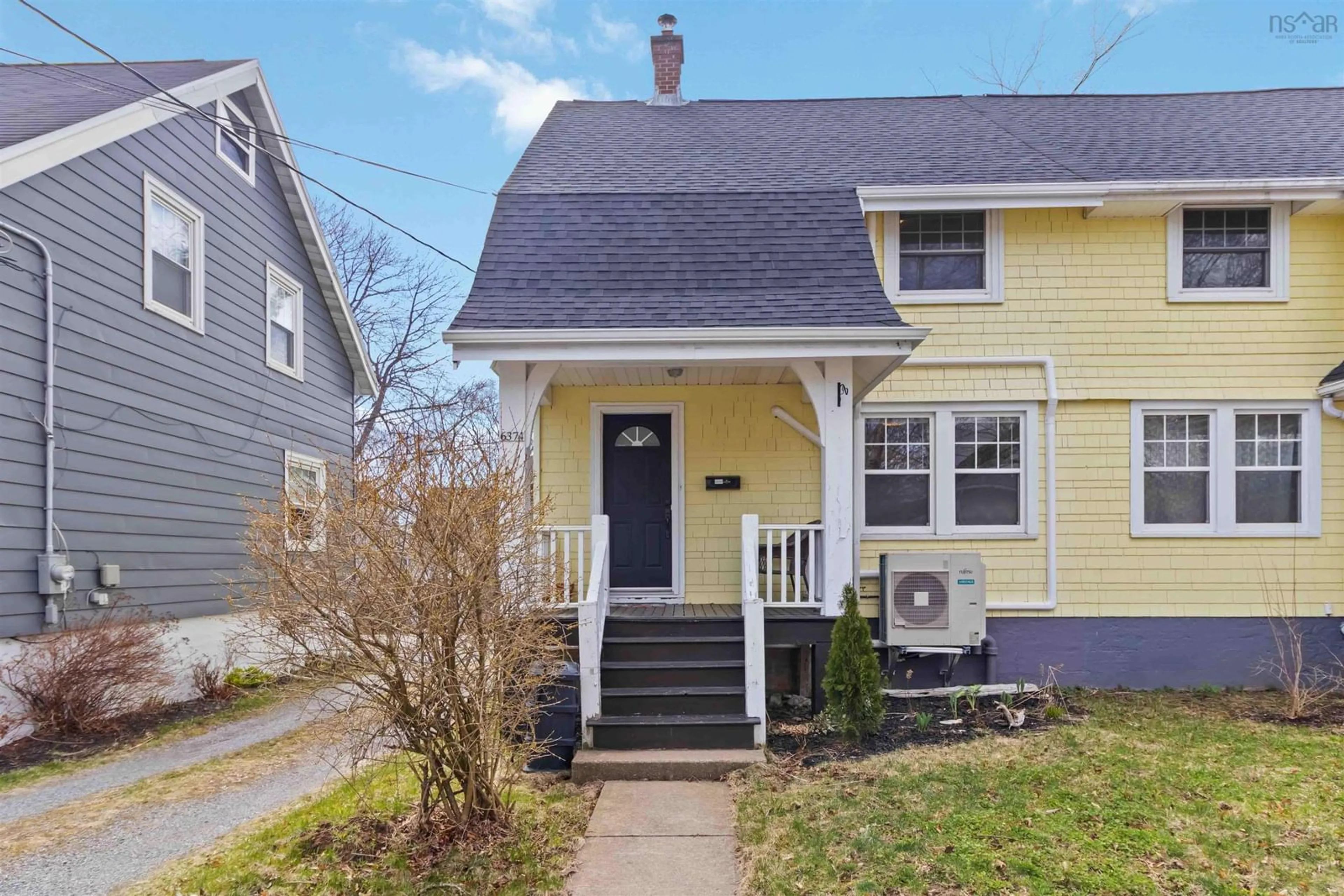 Home with vinyl exterior material, street for 6374 Summit St, Halifax Nova Scotia B3L 1R9