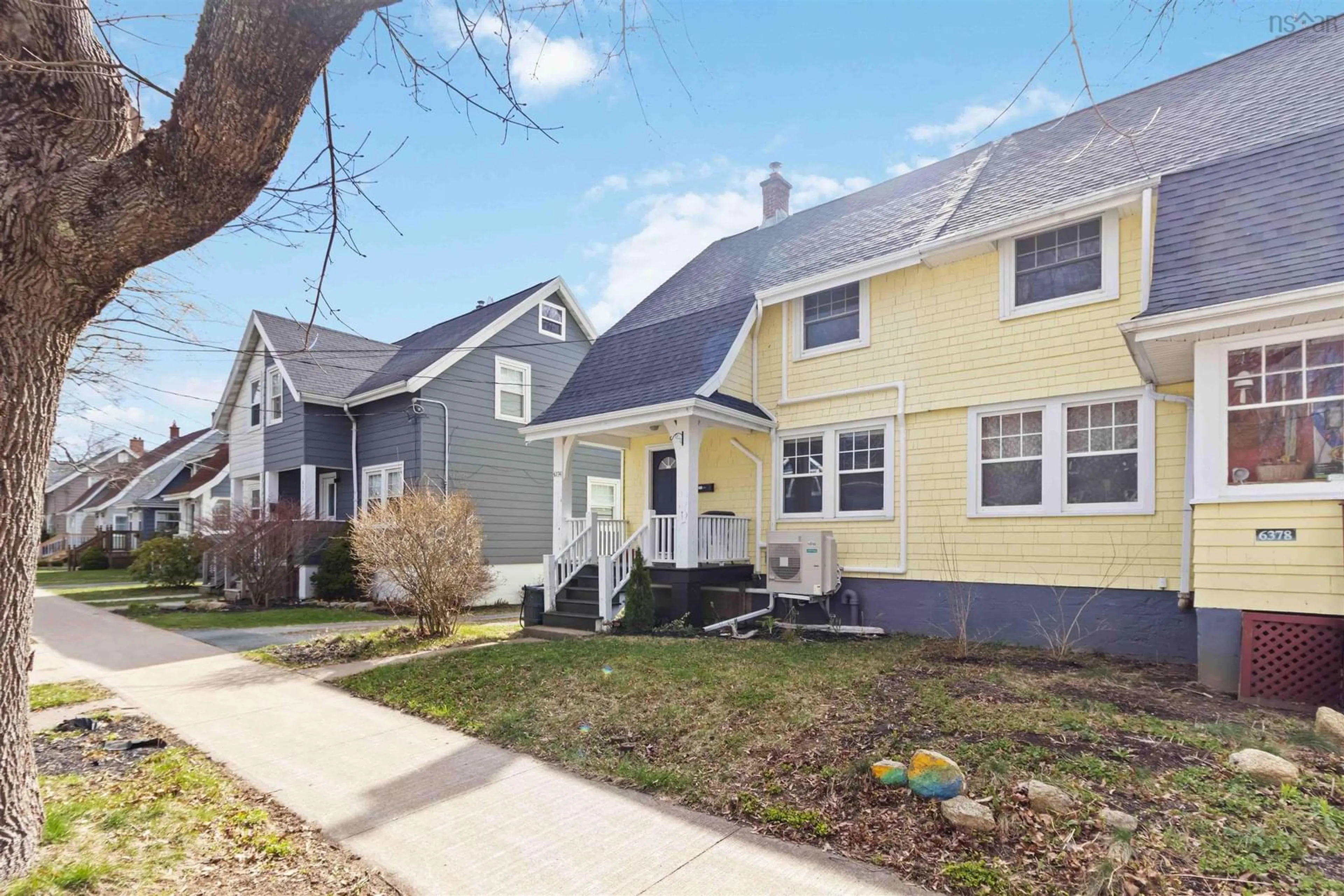 Home with vinyl exterior material, street for 6374 Summit St, Halifax Nova Scotia B3L 1R9