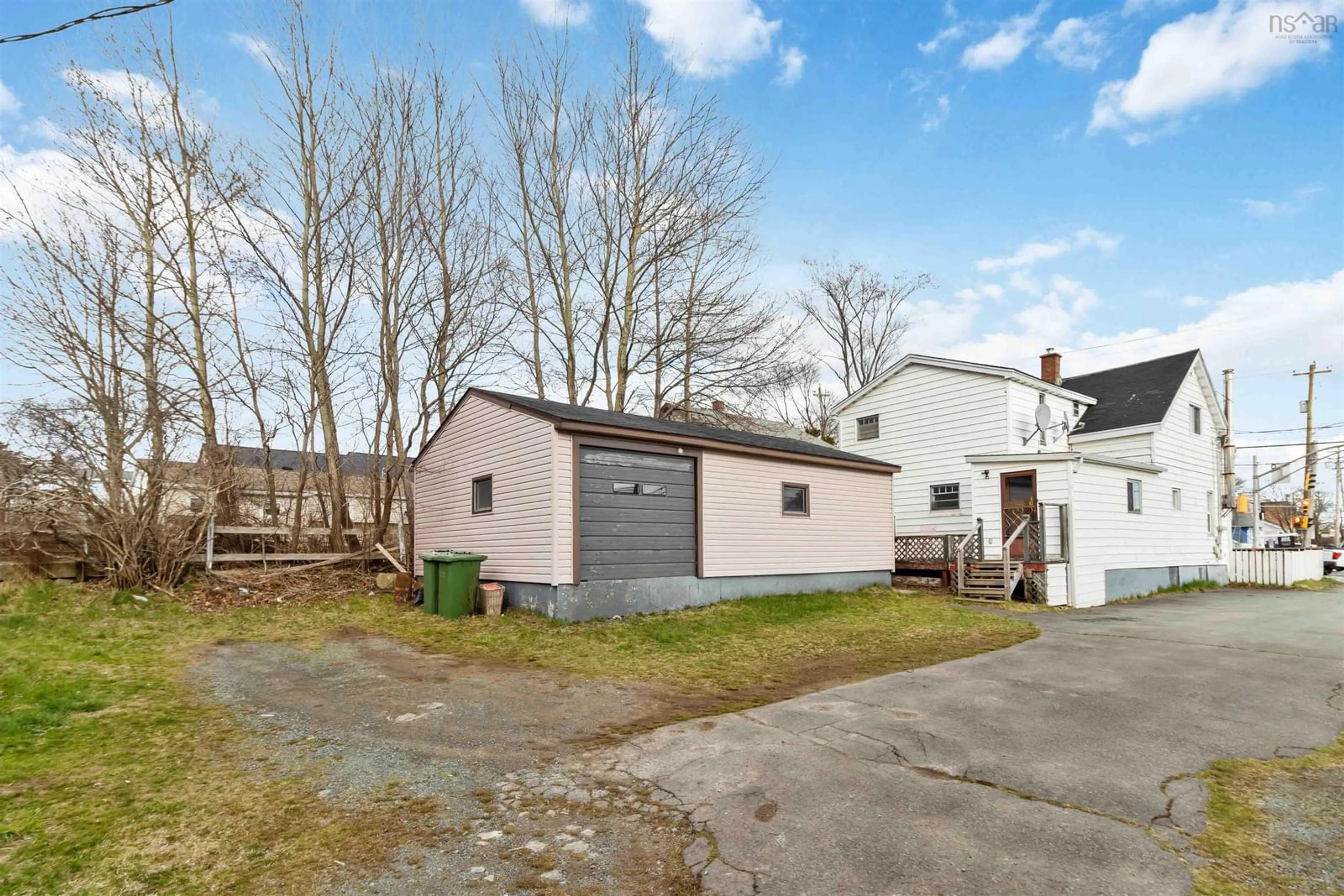 Shed for 33 Albro Lake Rd, Dartmouth Nova Scotia B3A 3X9