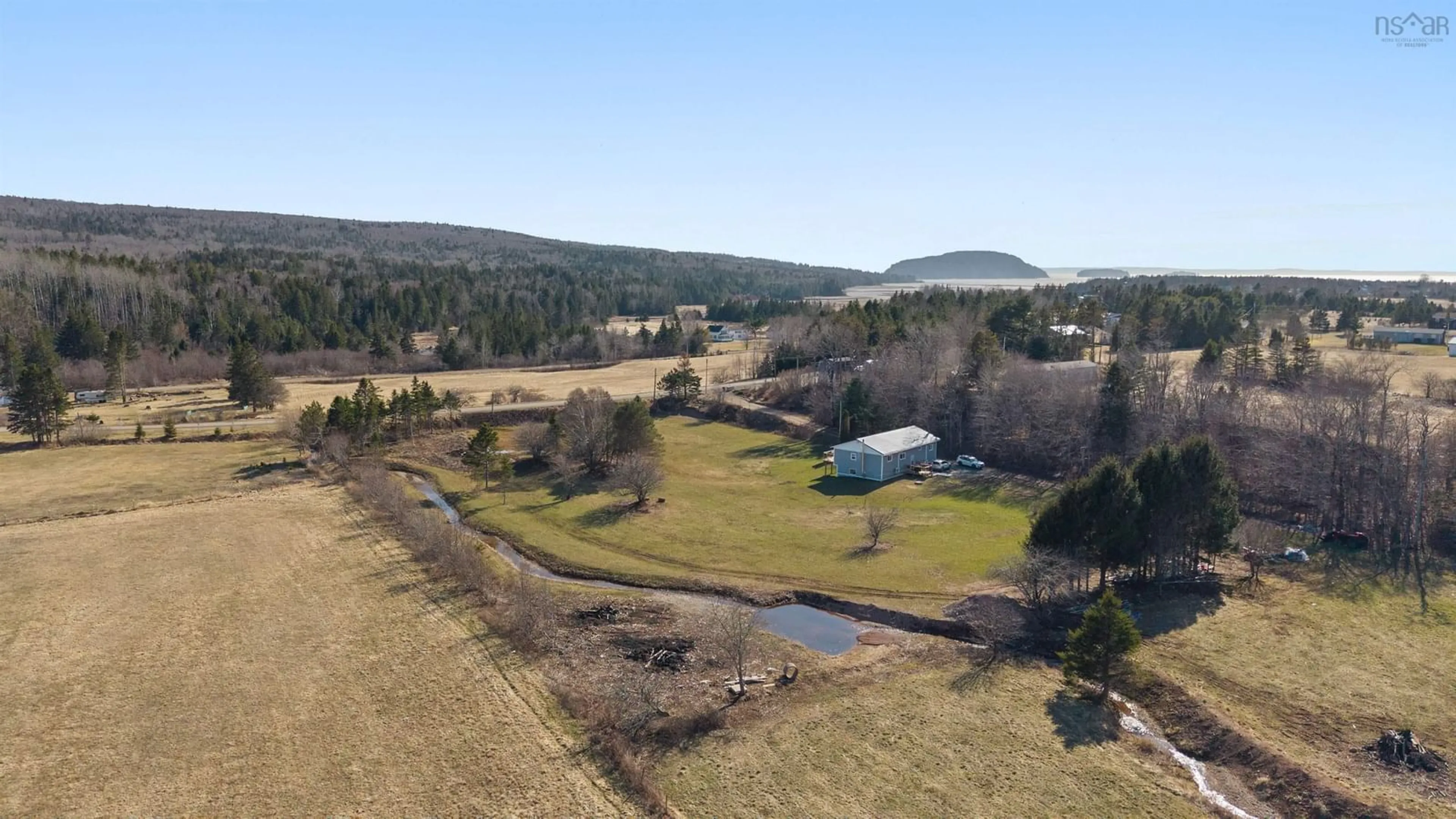 A pic from outside/outdoor area/front of a property/back of a property/a pic from drone, mountain view for 1197 Highway 2, Five Islands Nova Scotia B0M 1K0