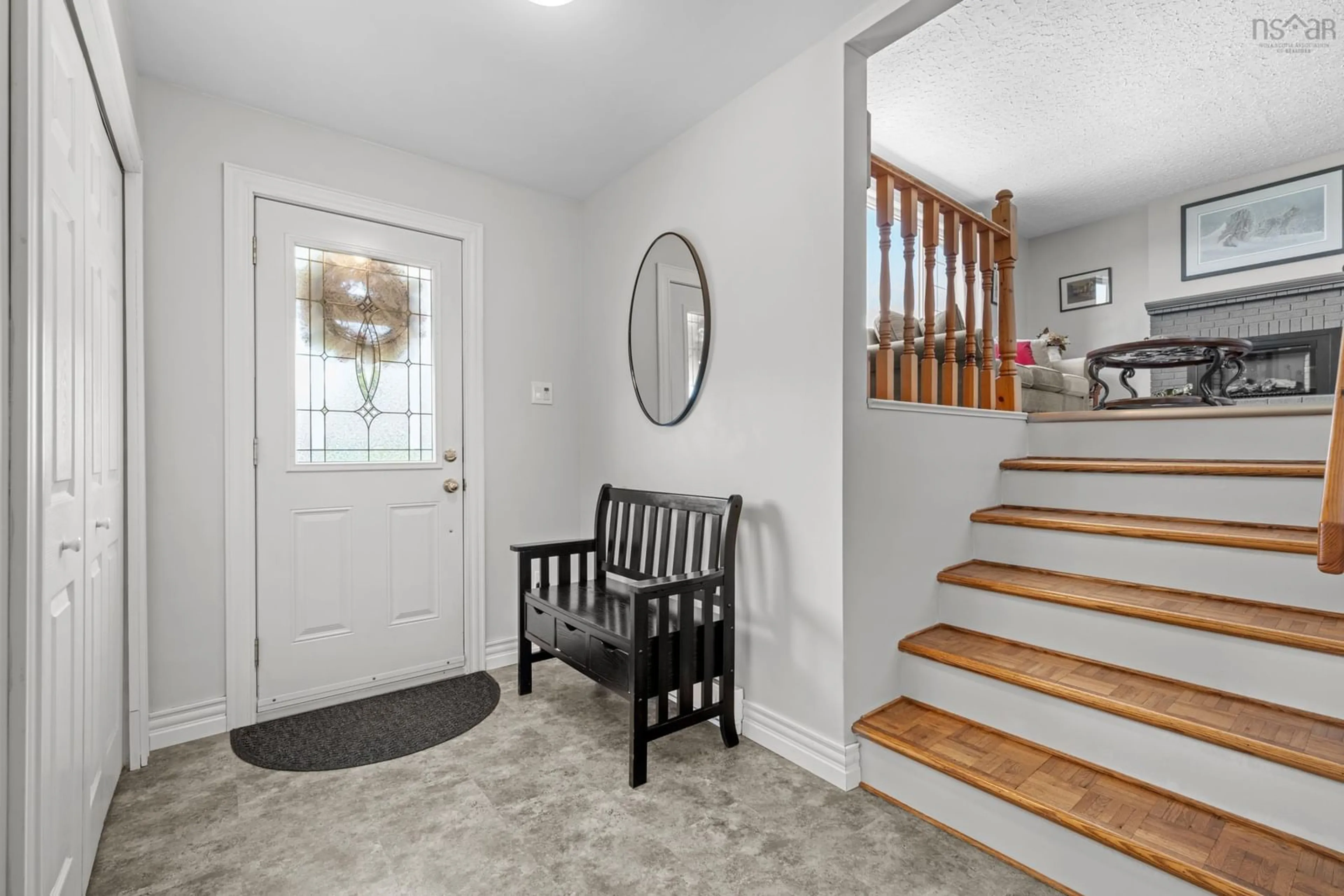 Indoor entryway for 59 Stuart Harris Dr, Dartmouth Nova Scotia B2W 3Z4