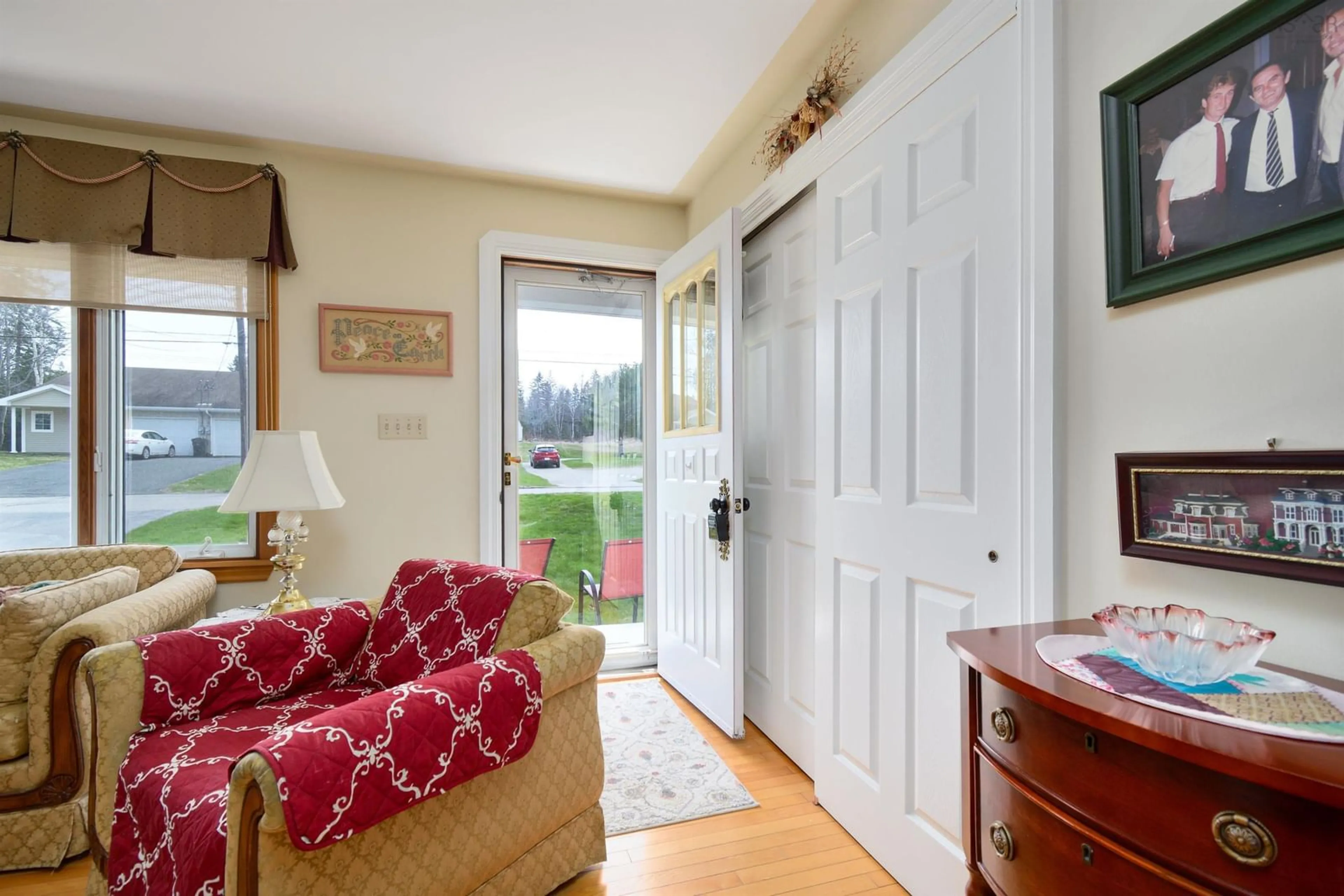 Indoor entryway for 65 Parkwood Dr, Sydney Nova Scotia B1S 1H6