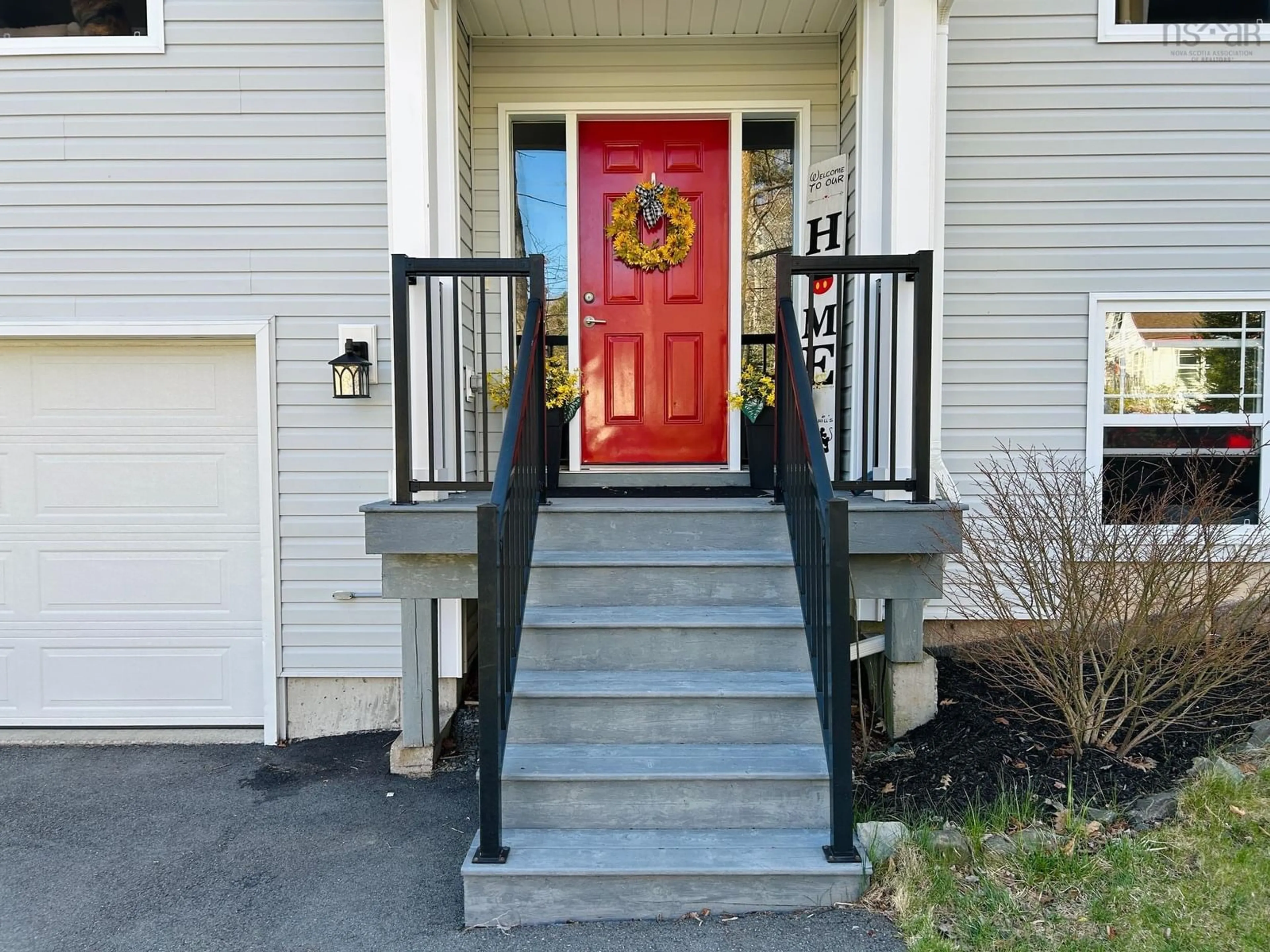 Indoor entryway for 20 Holland Rd, Fletchers Lake Nova Scotia B2T 1J3