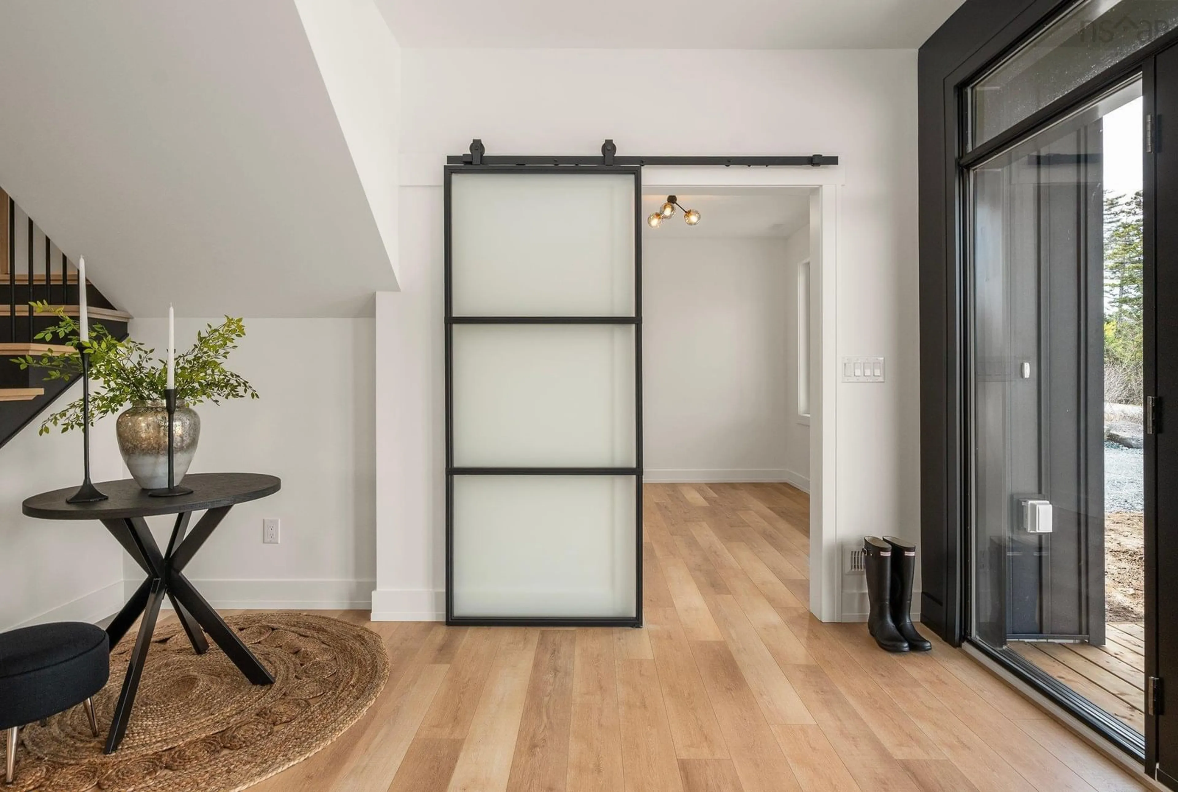 Indoor entryway for 25 Juneberry Lane, Upper Tantallon Nova Scotia B3Z 4J5