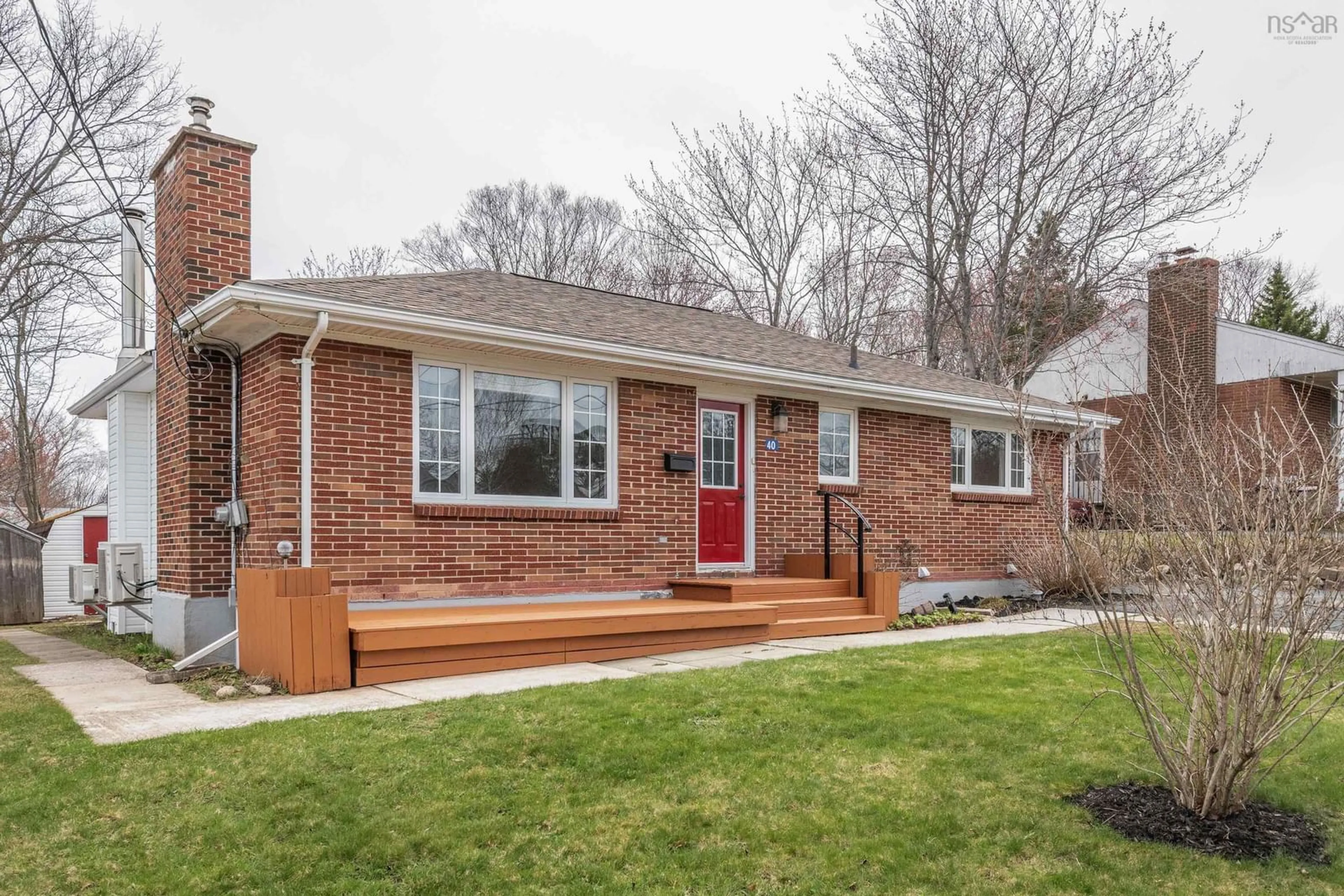 Home with brick exterior material, street for 40 Oakwood Ave, Dartmouth Nova Scotia B2W 3C9
