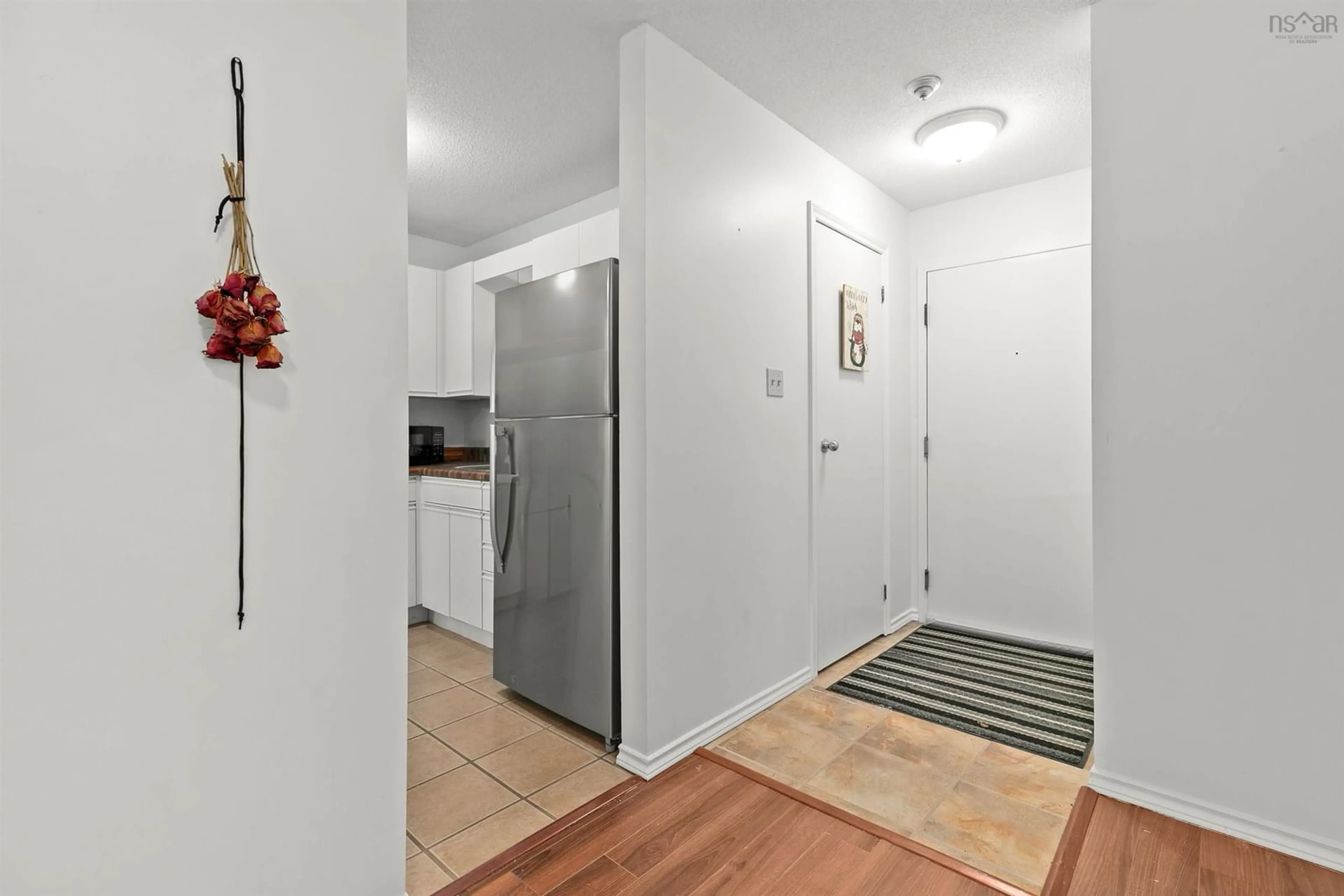 Indoor entryway for 3600 John Parr Dr #220, Halifax Nova Scotia B3K 5V3
