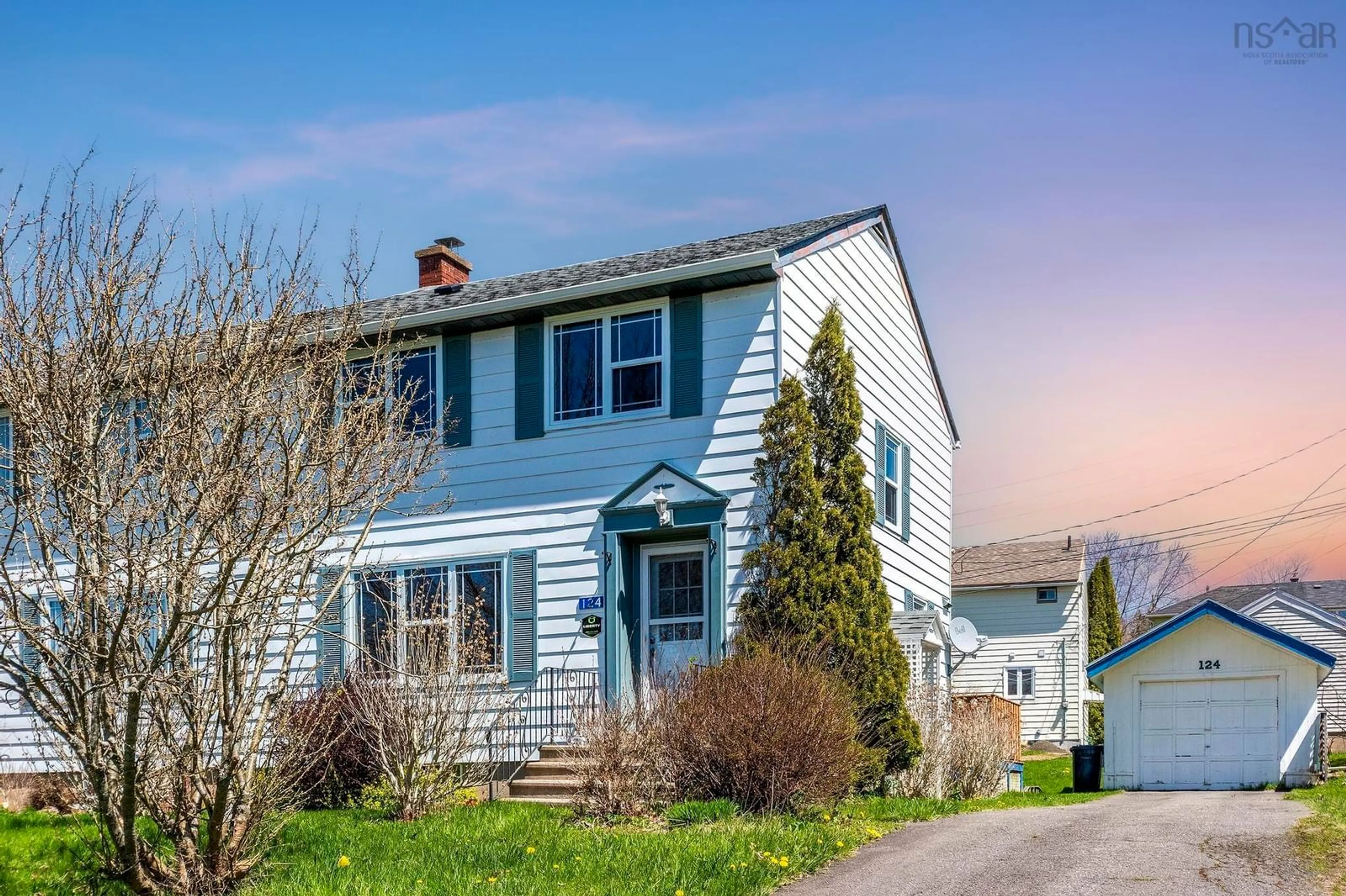 Home with vinyl exterior material, street for 124 Cote De Neige Rd, Cornwallis Nova Scotia B0S 1H0