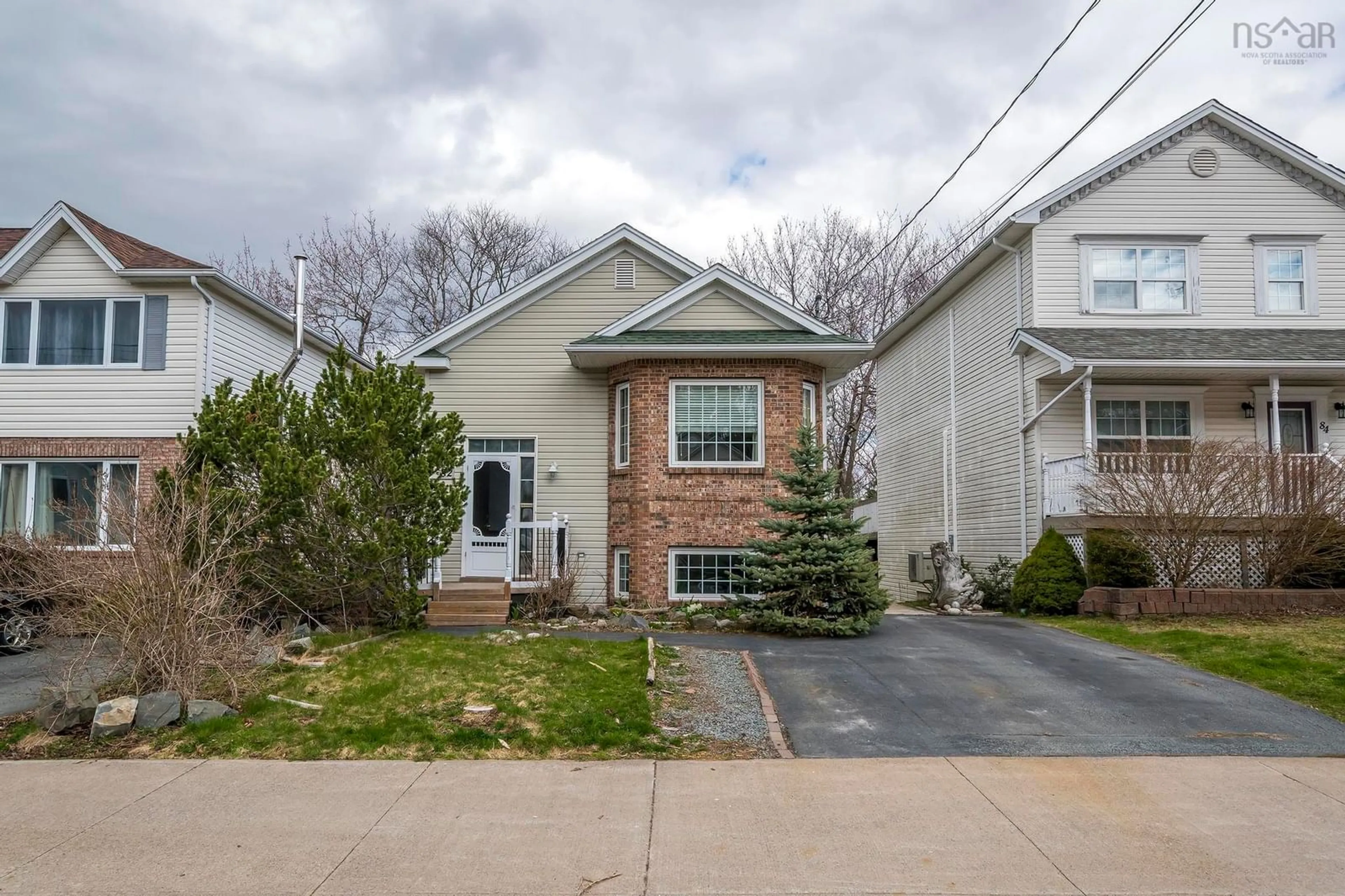 Unknown for 82 Royal Masts Way, Bedford Nova Scotia B4A 4B7