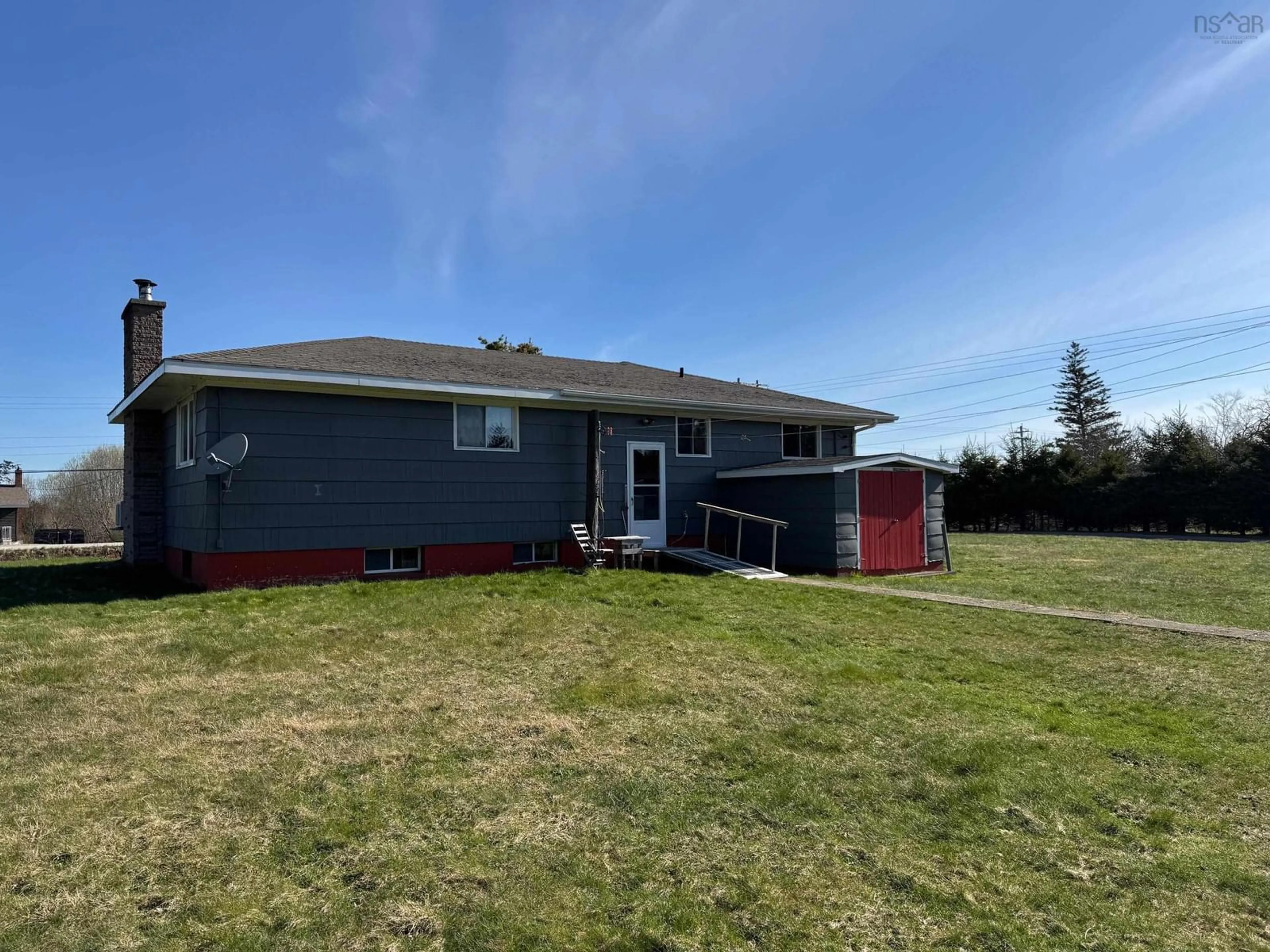 A pic from outside/outdoor area/front of a property/back of a property/a pic from drone, unknown for 1421 Greenville Rd, Hebron Nova Scotia B5A 5H8