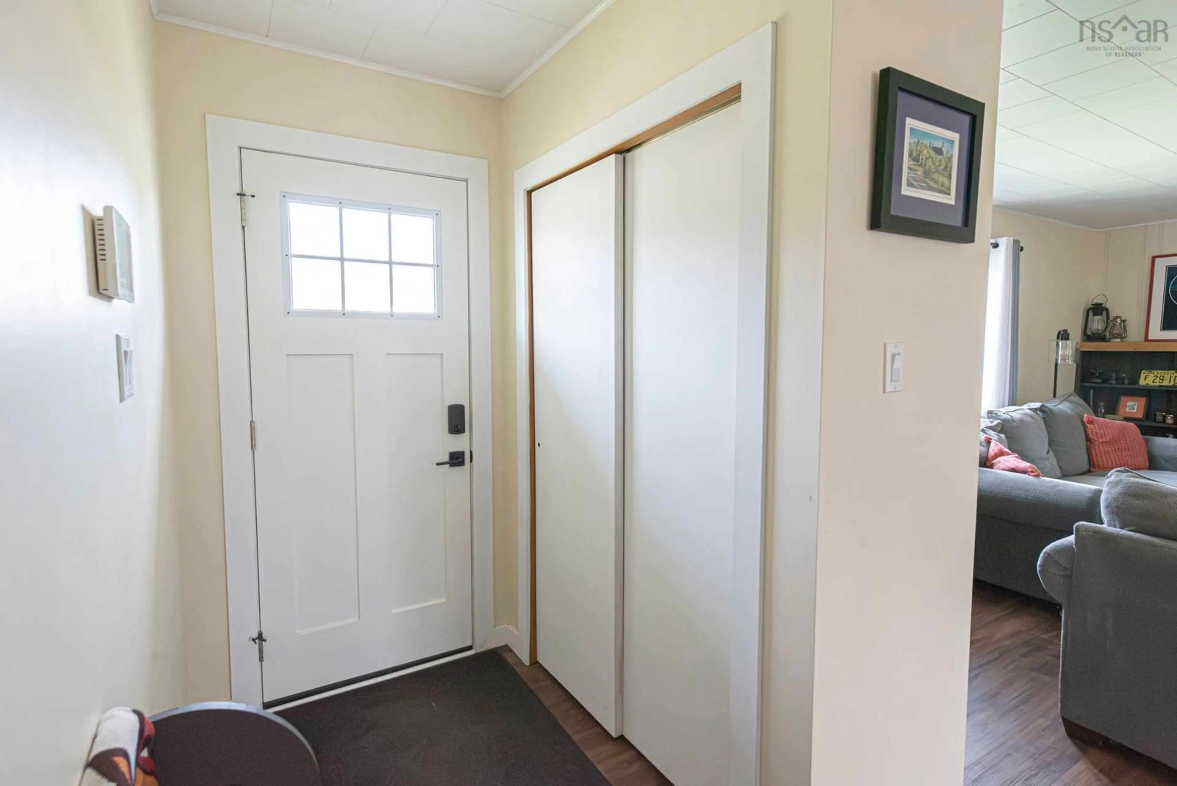 Indoor entryway for 5322 Highway 4, Alma Nova Scotia B0K 2A0