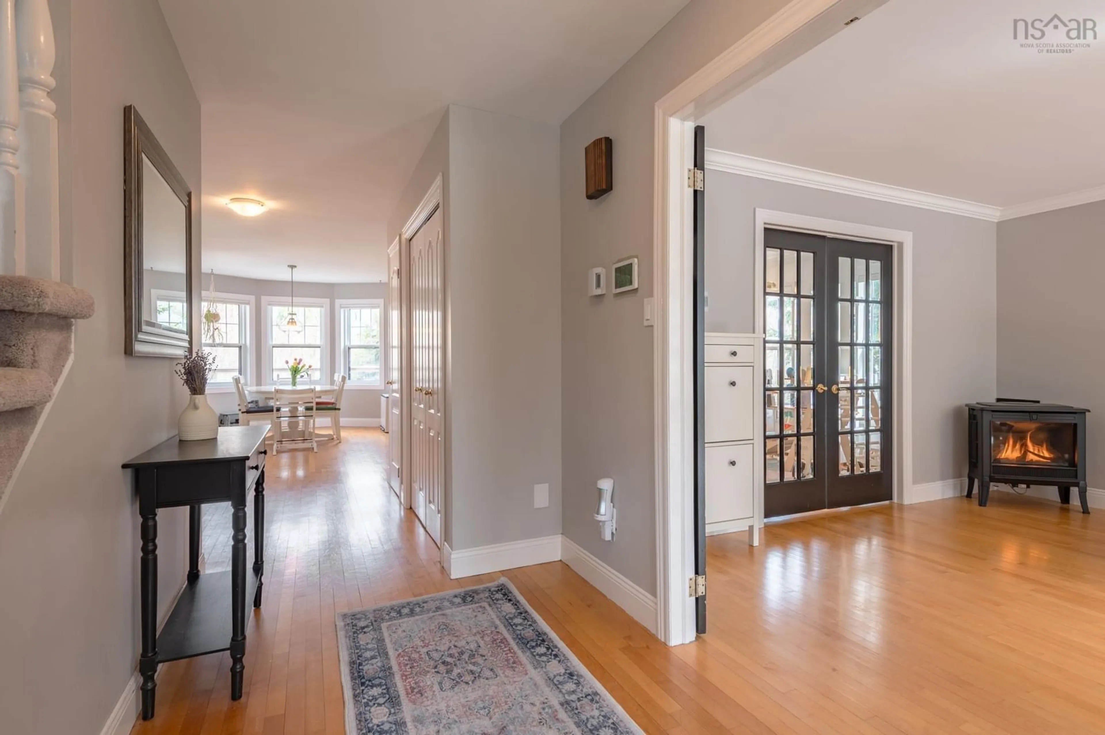 Indoor entryway for 78 Golf Links Rd, Bedford Nova Scotia B4A 2J3