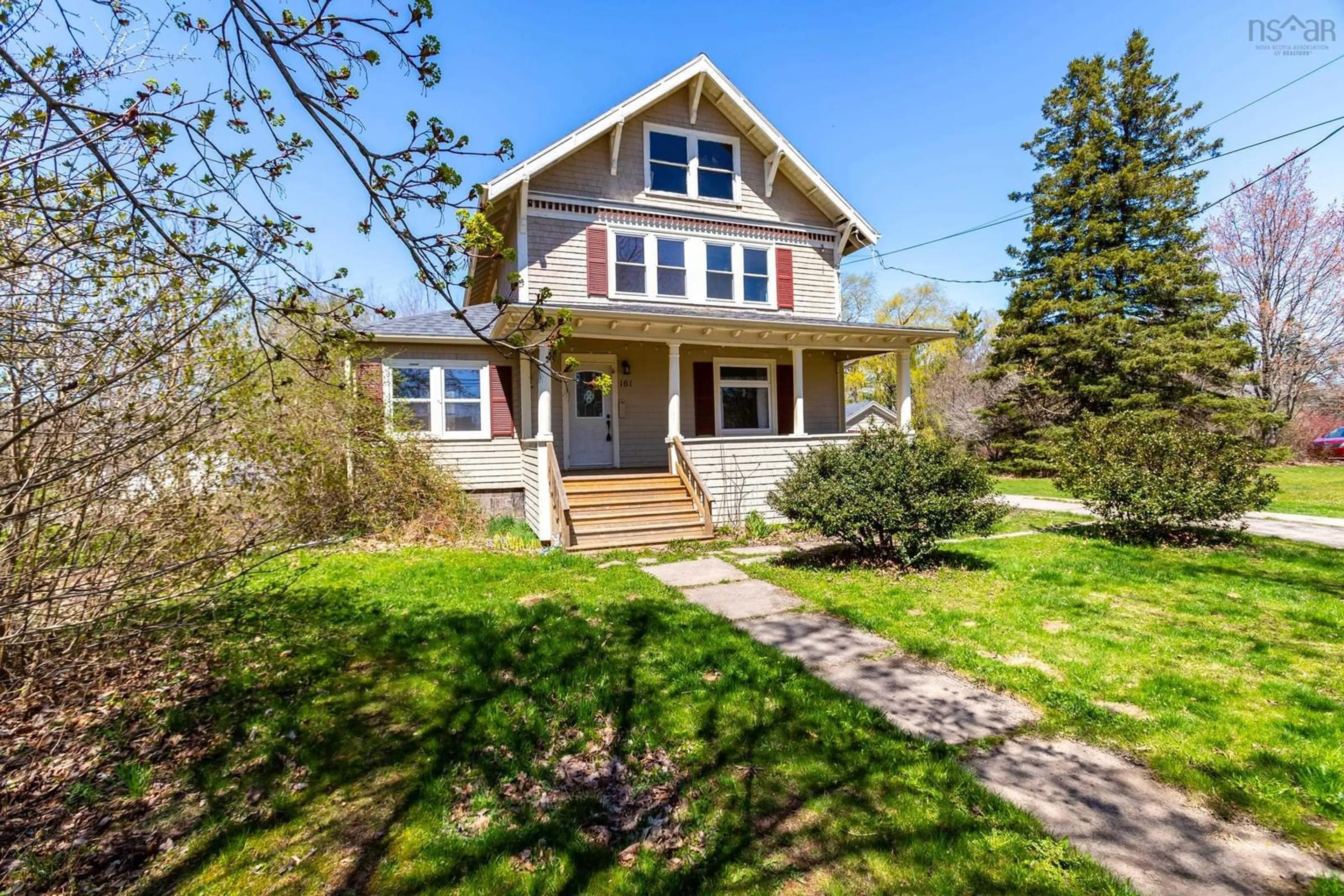 Home with vinyl exterior material, street for 161 Granville St, Bridgetown Nova Scotia B0S 1C0