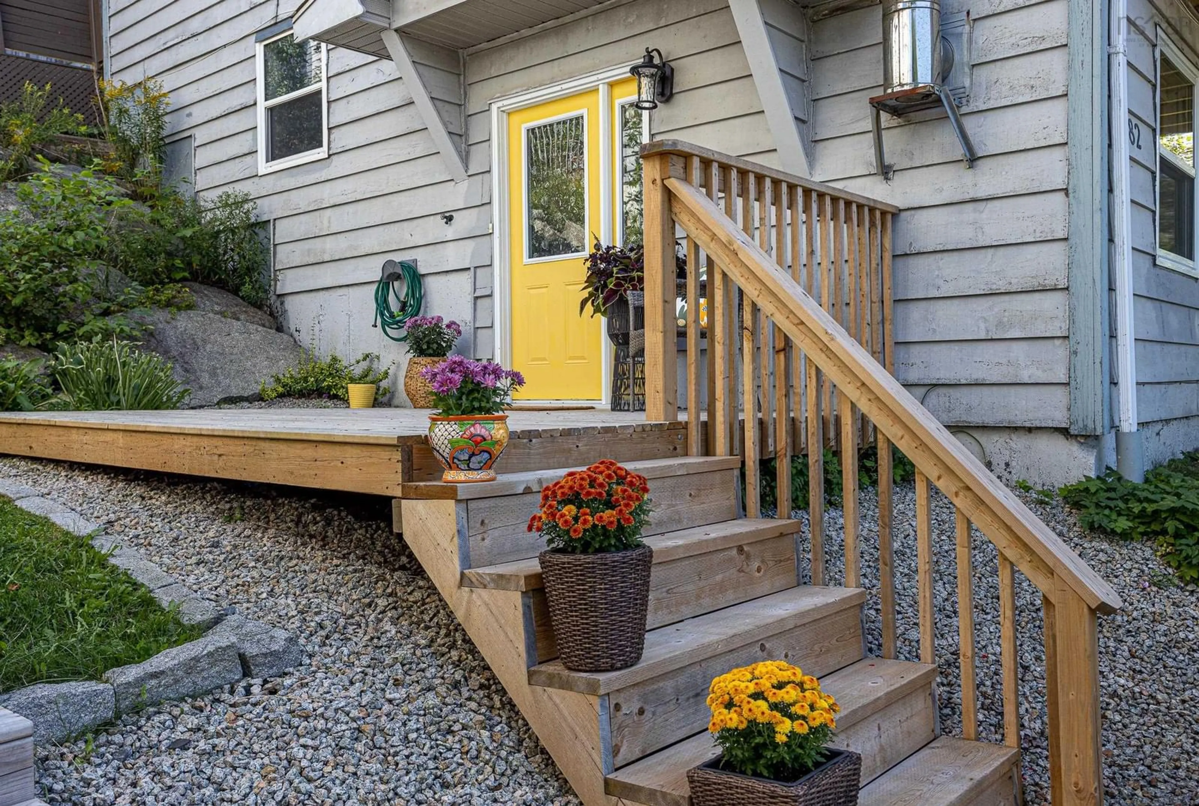 Indoor entryway for 182 Herring Cove Rd, Halifax Nova Scotia B3P 1K7