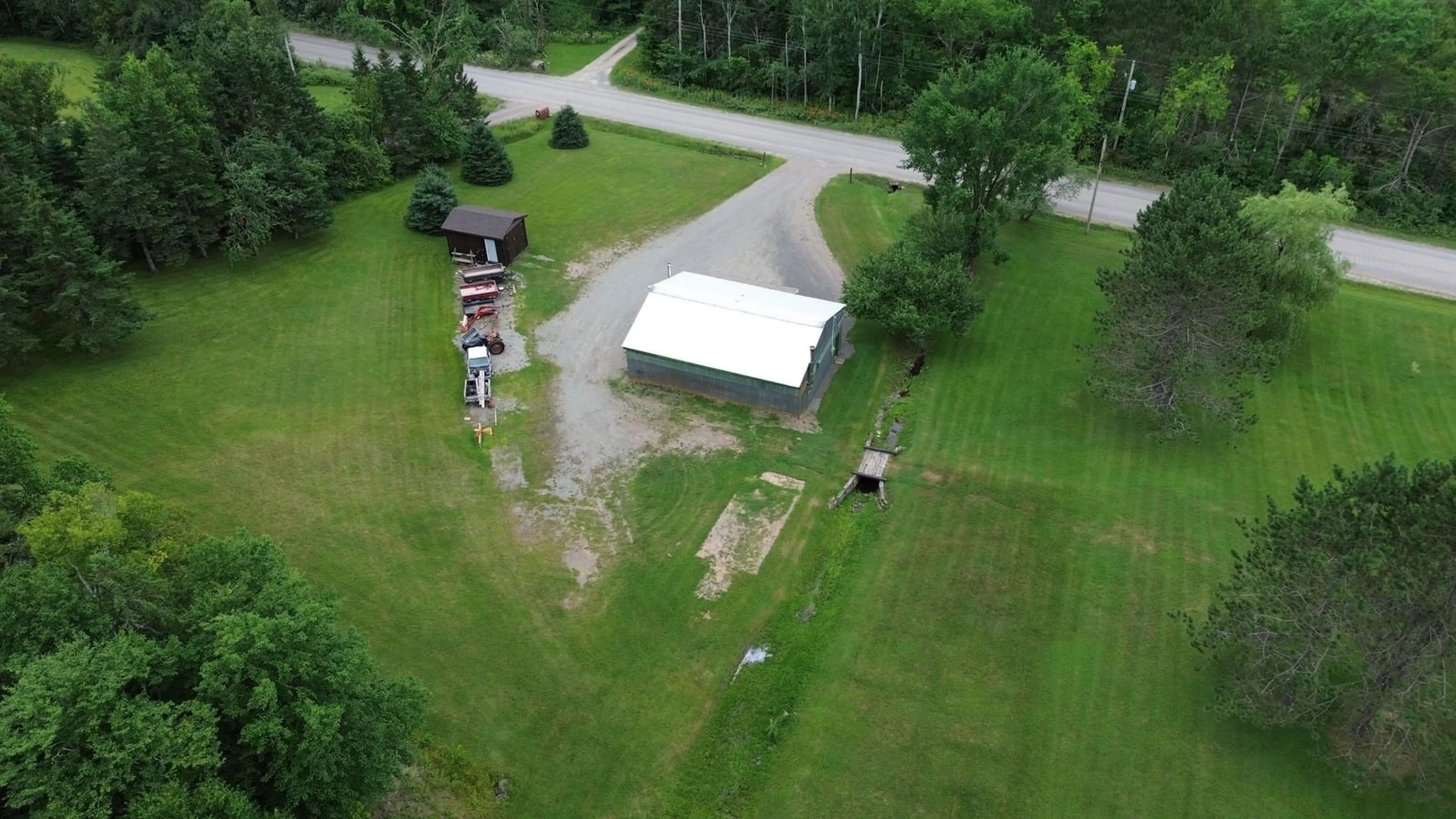 A pic from outside/outdoor area/front of a property/back of a property/a pic from drone, building for 1824 Glen Rd, Glen Road Nova Scotia B2G 2L3