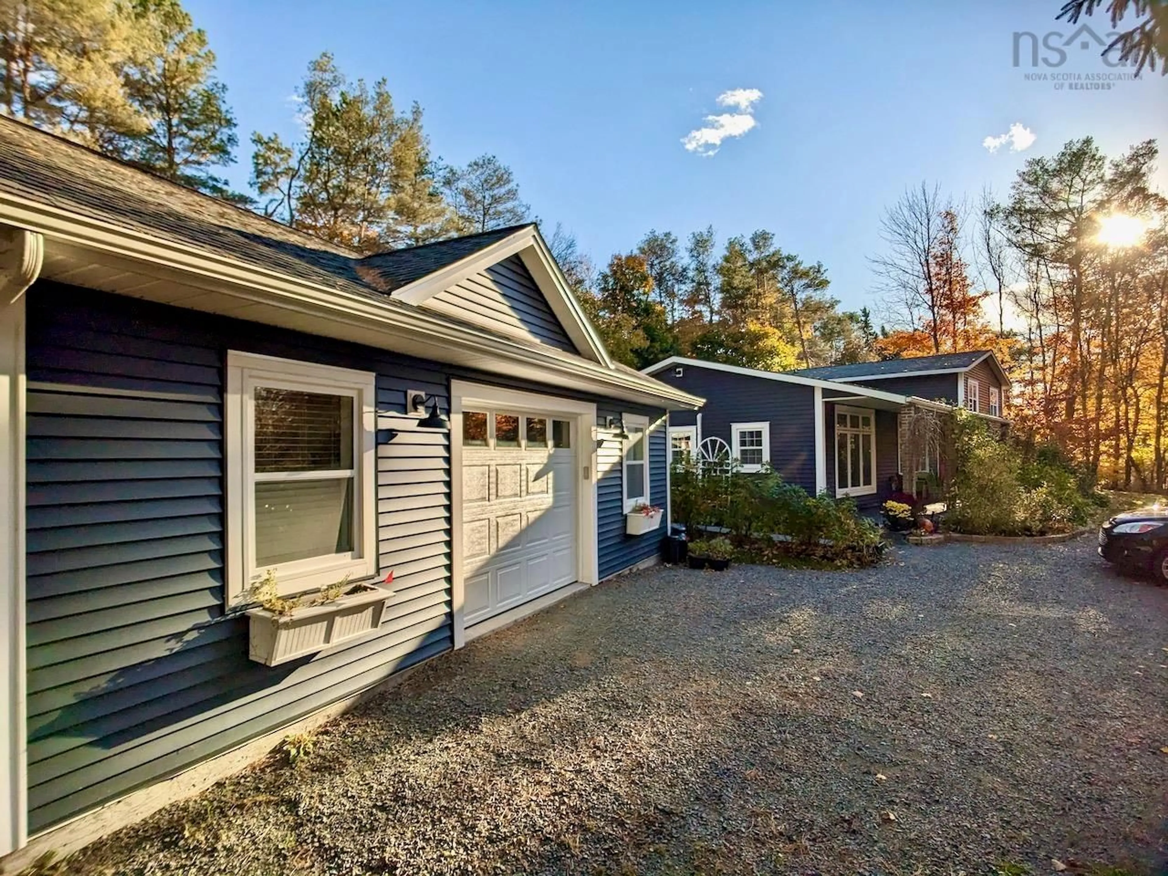 Home with vinyl exterior material, unknown for 481 Falmouth Dyke Rd, Falmouth Nova Scotia B0P 1L0