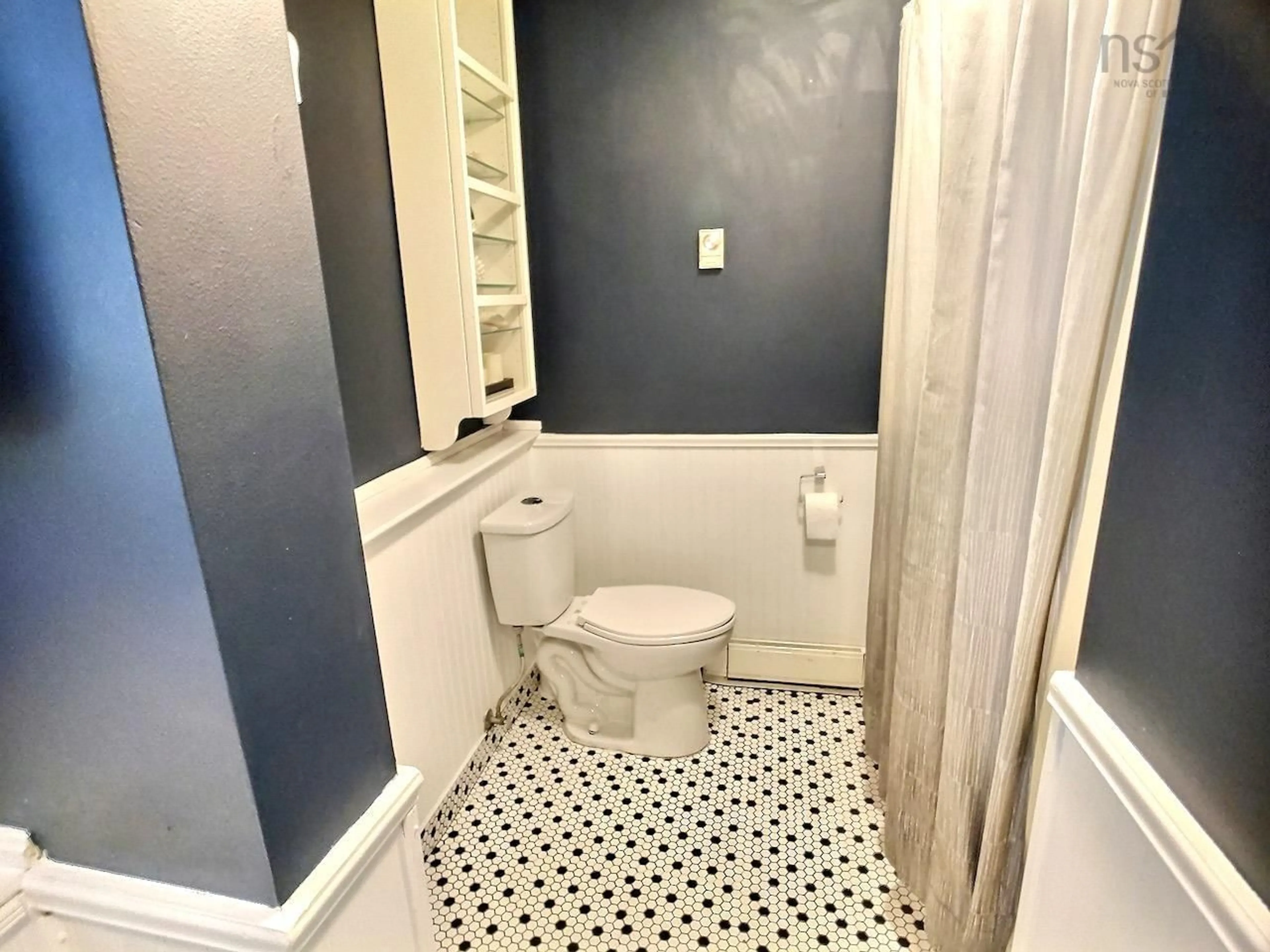 Standard bathroom, ceramic/tile floor for 481 Falmouth Dyke Rd, Falmouth Nova Scotia B0P 1L0