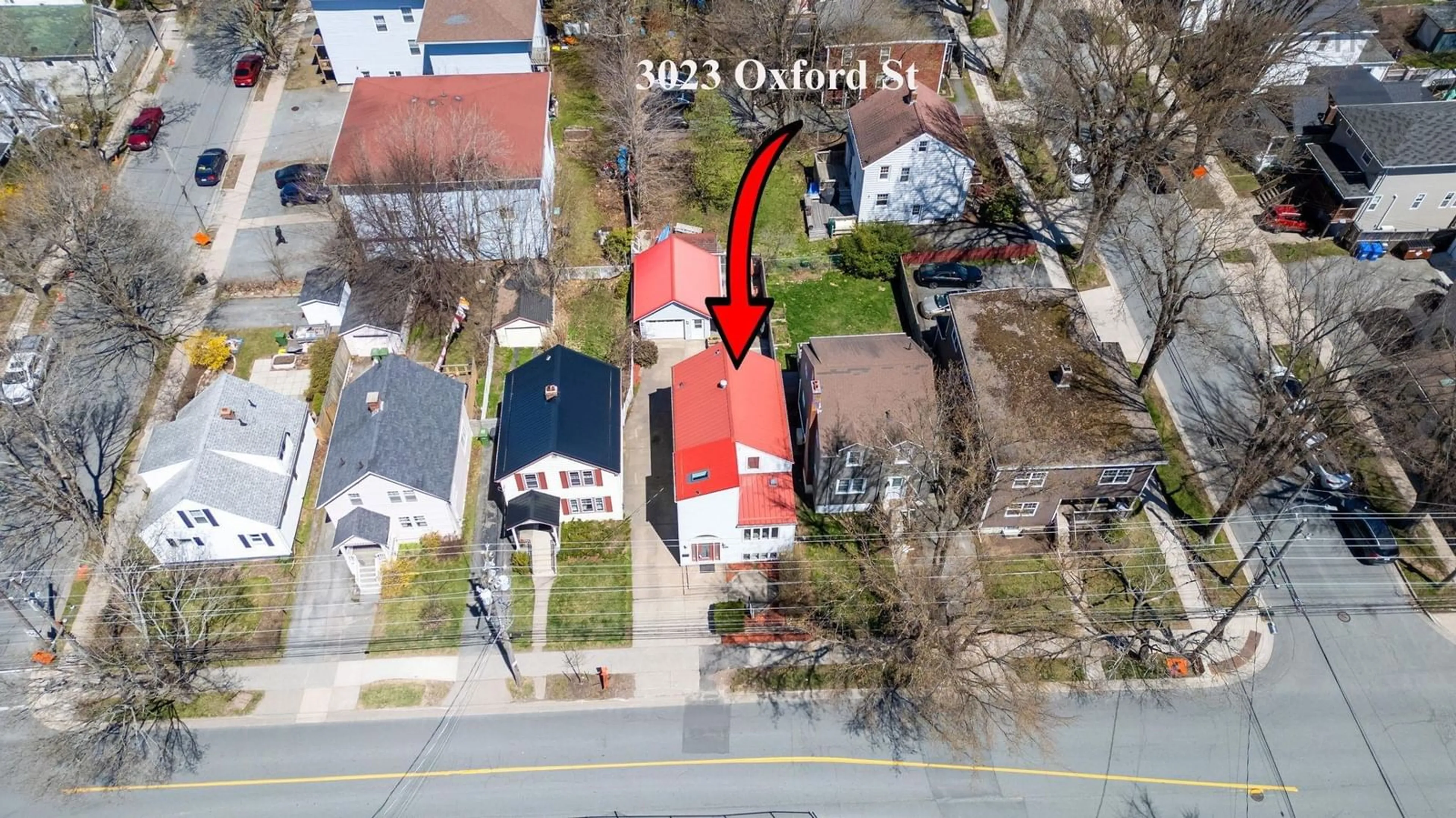A pic from outside/outdoor area/front of a property/back of a property/a pic from drone, street for 3023 Oxford St, Halifax Nova Scotia B3L 2W6