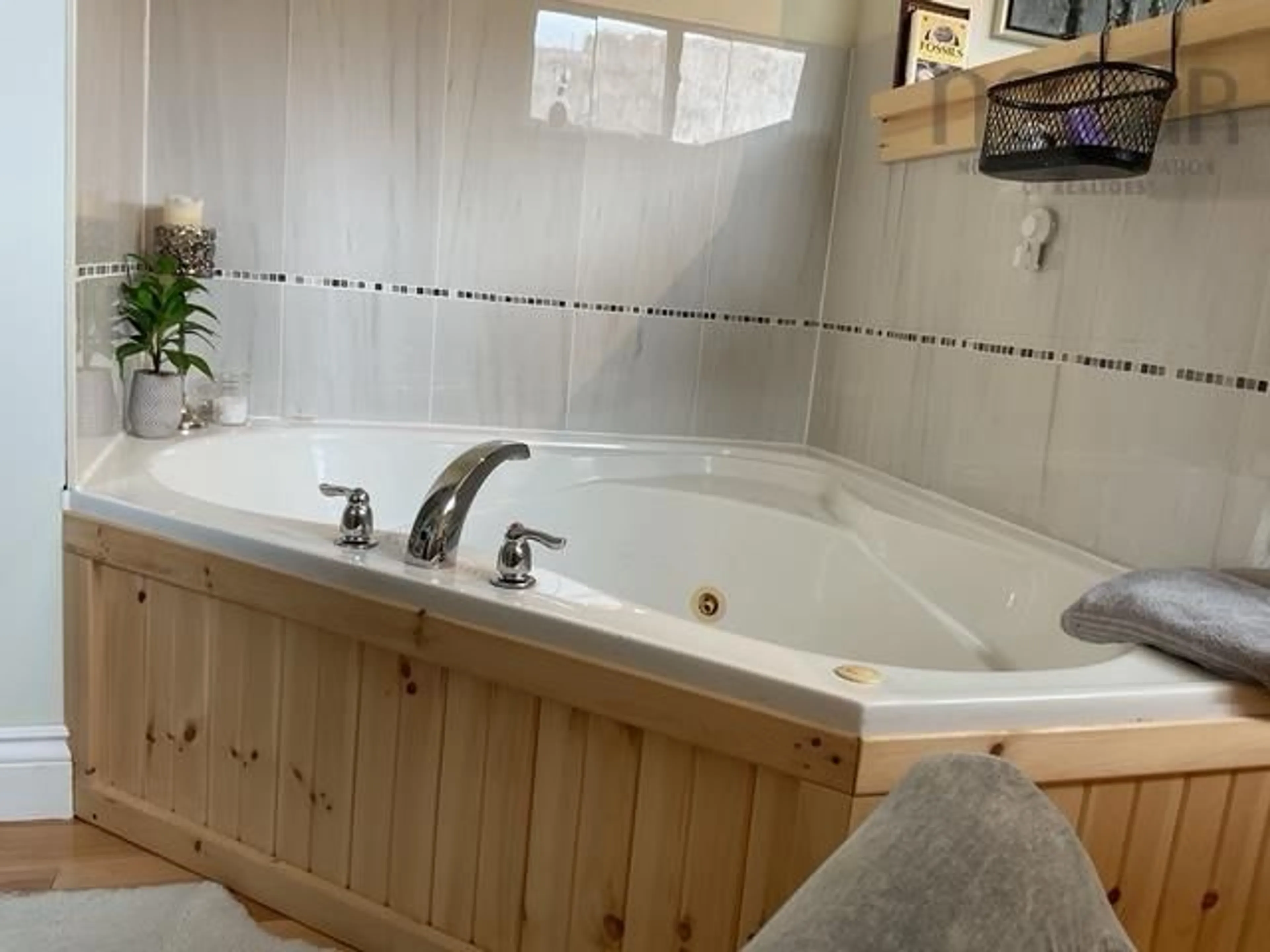 Standard bathroom, ceramic/tile floor for 8597 Cabot Trail, Margaree Forks Nova Scotia B0E 2A0