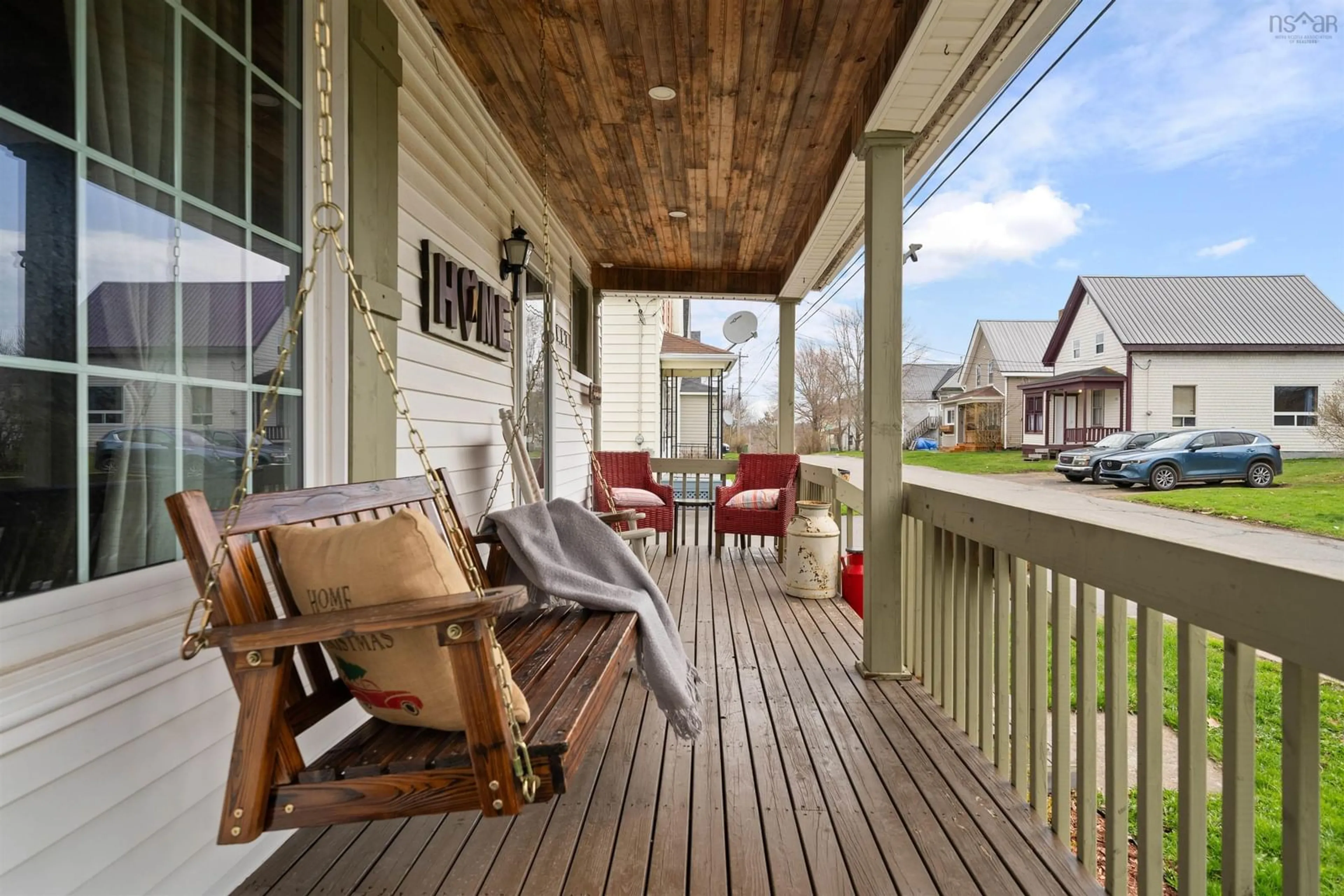 Patio, street for 117 River St, Stellarton Nova Scotia B0K 1S0