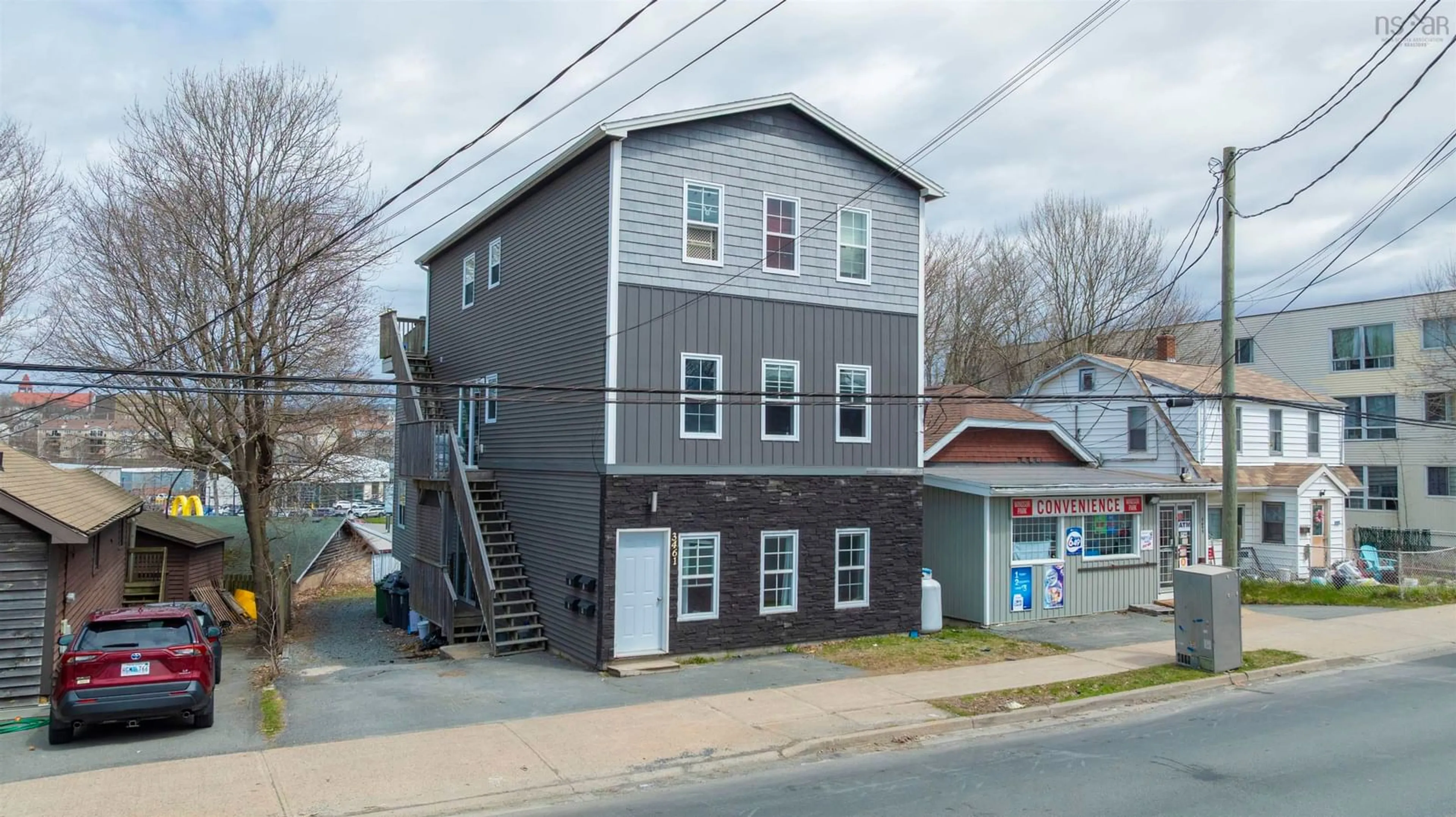 A pic from outside/outdoor area/front of a property/back of a property/a pic from drone, building for 3461 Windsor St, Halifax Nova Scotia B3K 5G5