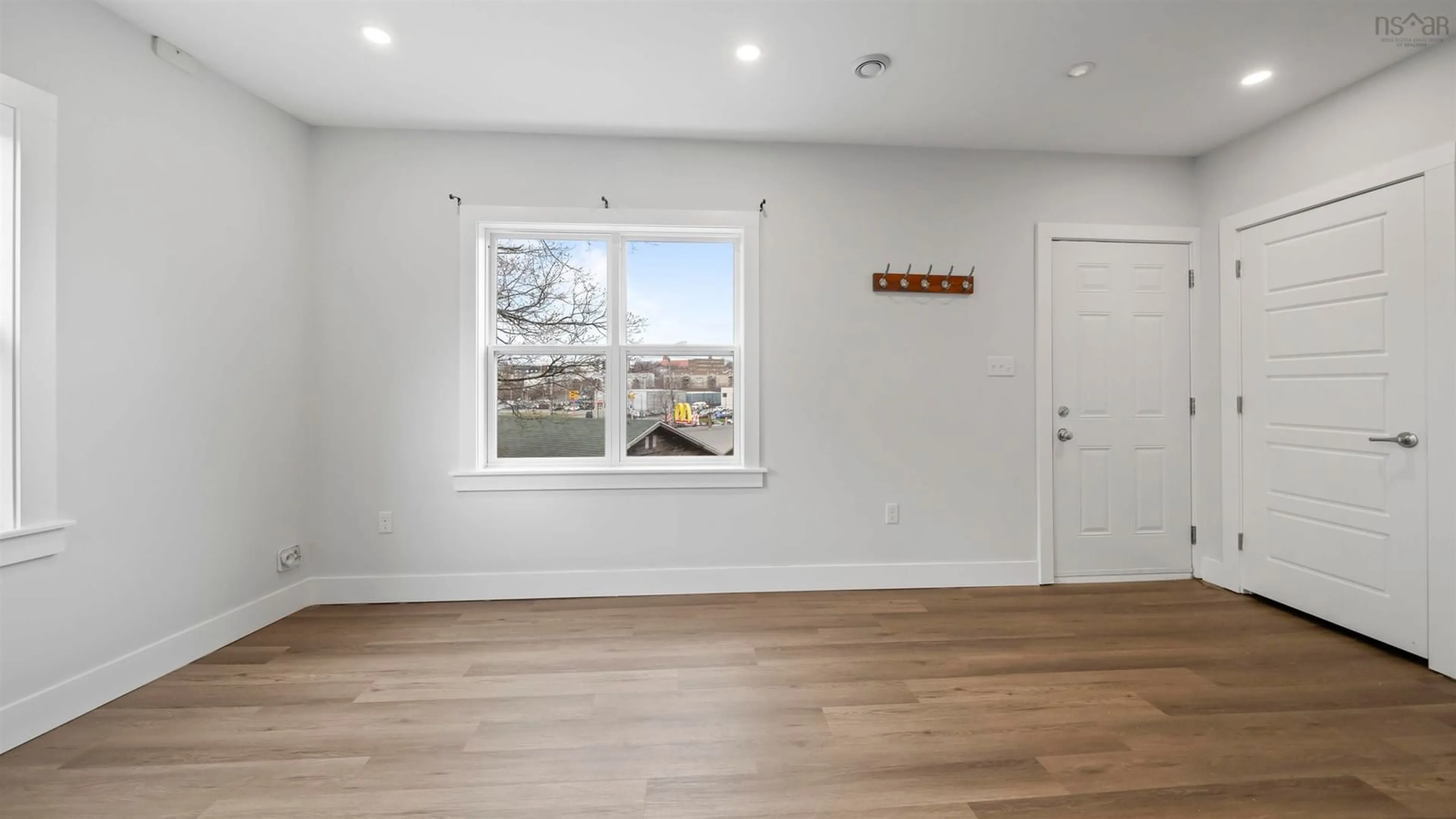 A pic of a room for 3461 Windsor St, Halifax Nova Scotia B3K 5G5