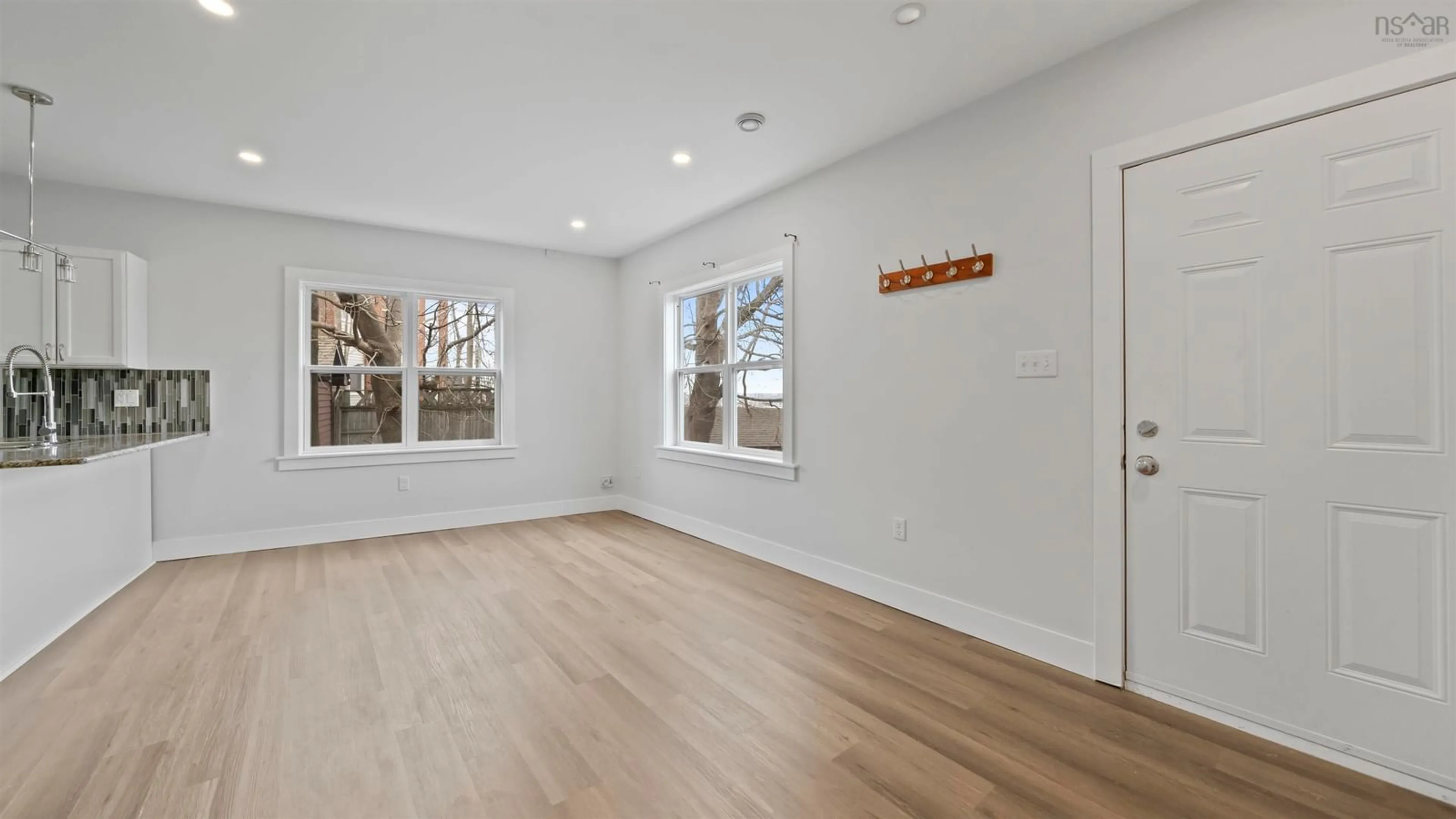 A pic of a room for 3461 Windsor St, Halifax Nova Scotia B3K 5G5