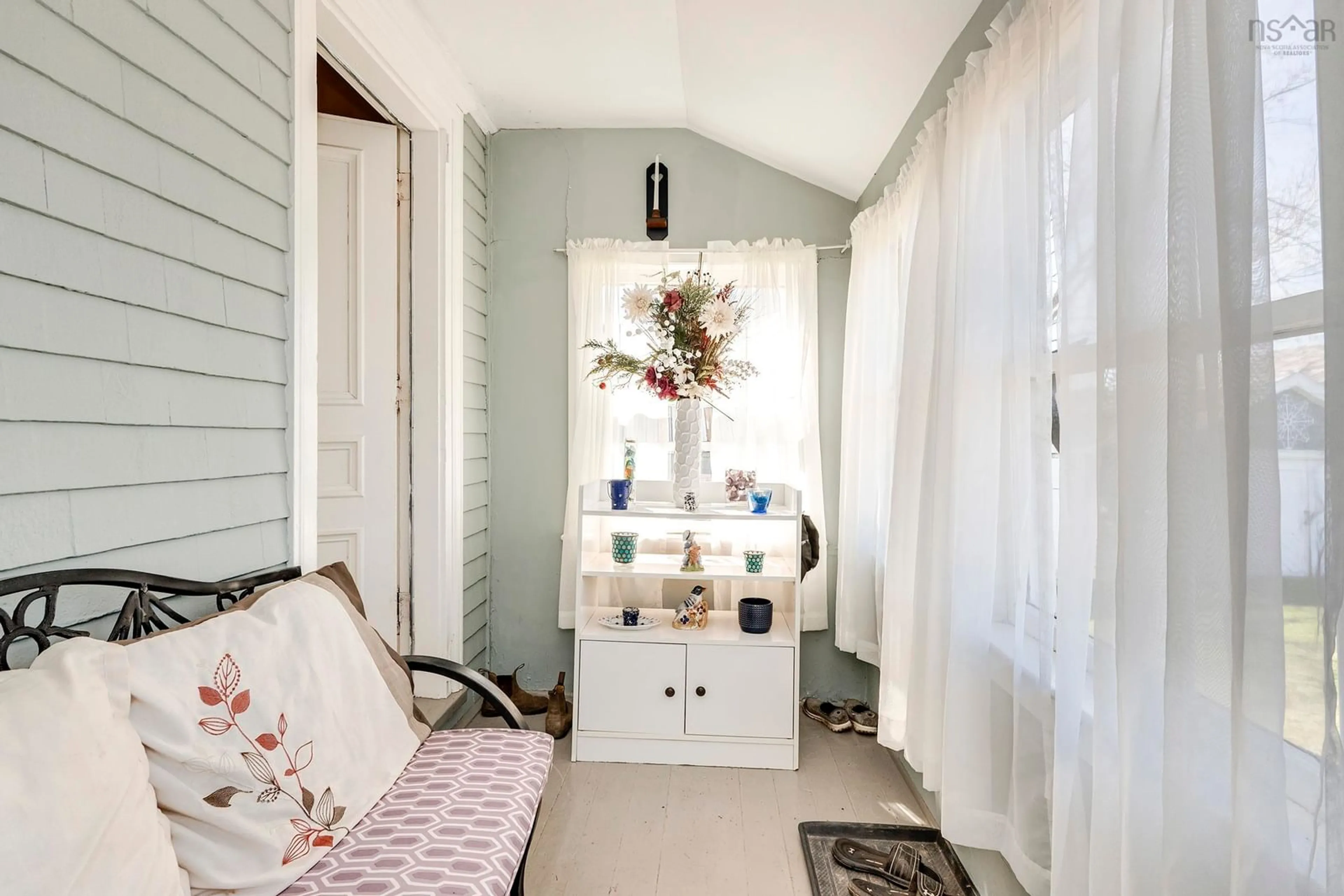 Indoor entryway for 583 Fitch Rd, Clarence East Nova Scotia B0S 1M0