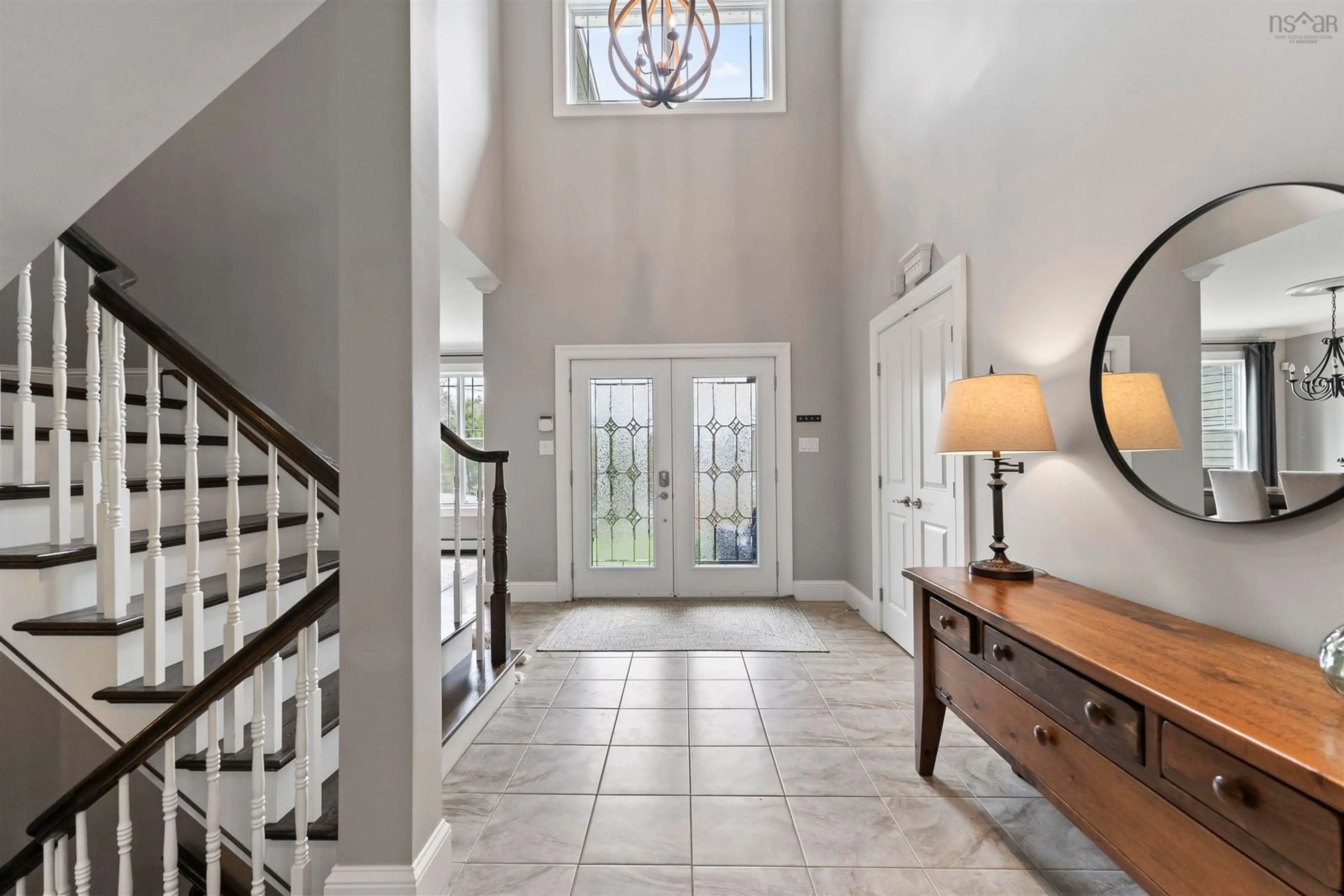 Indoor entryway for 1829 White Hills Run, Hammonds Plains Nova Scotia B4B 2A8