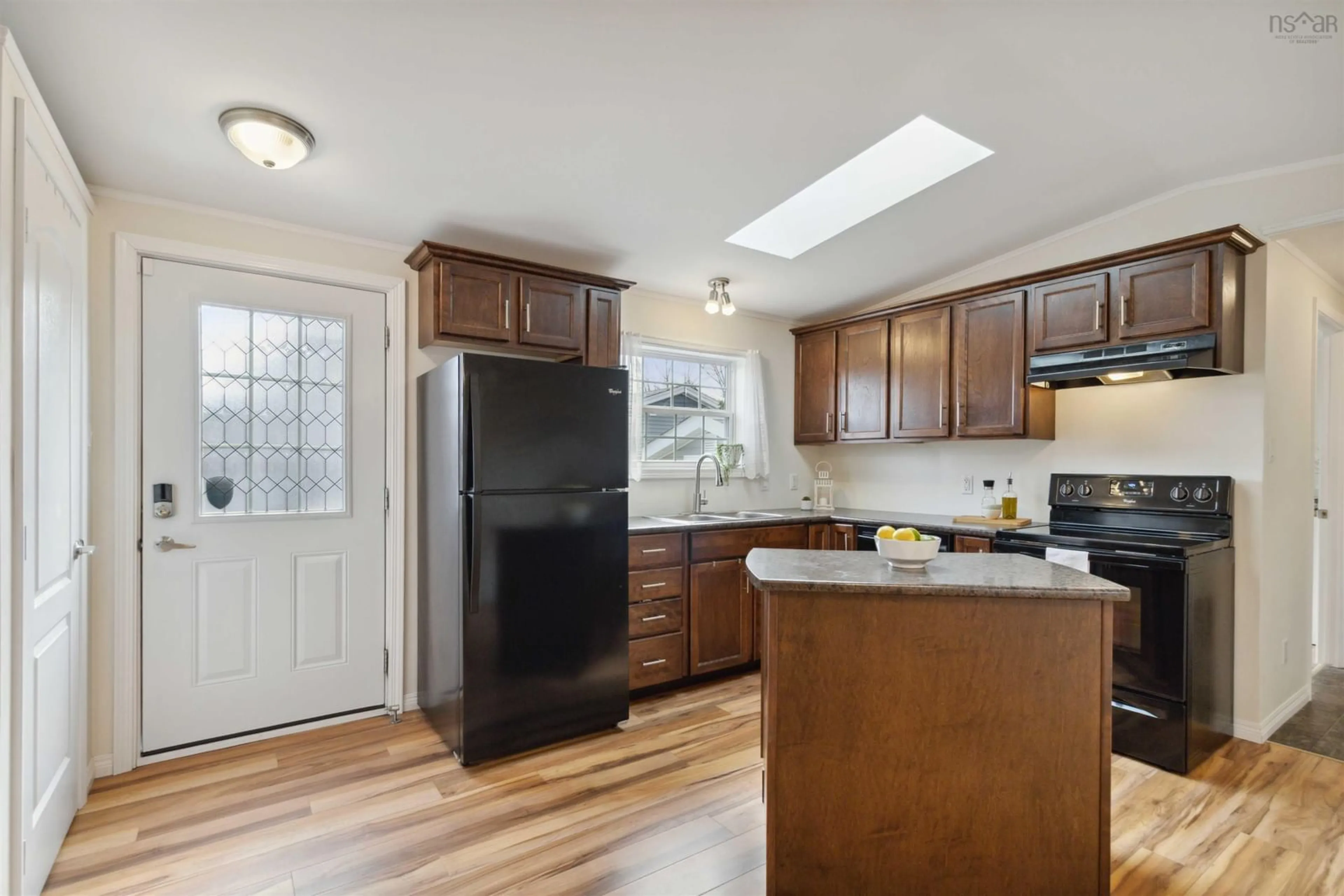 Standard kitchen, unknown for 11 Paget Lane, Dartmouth Nova Scotia B3A 0G2