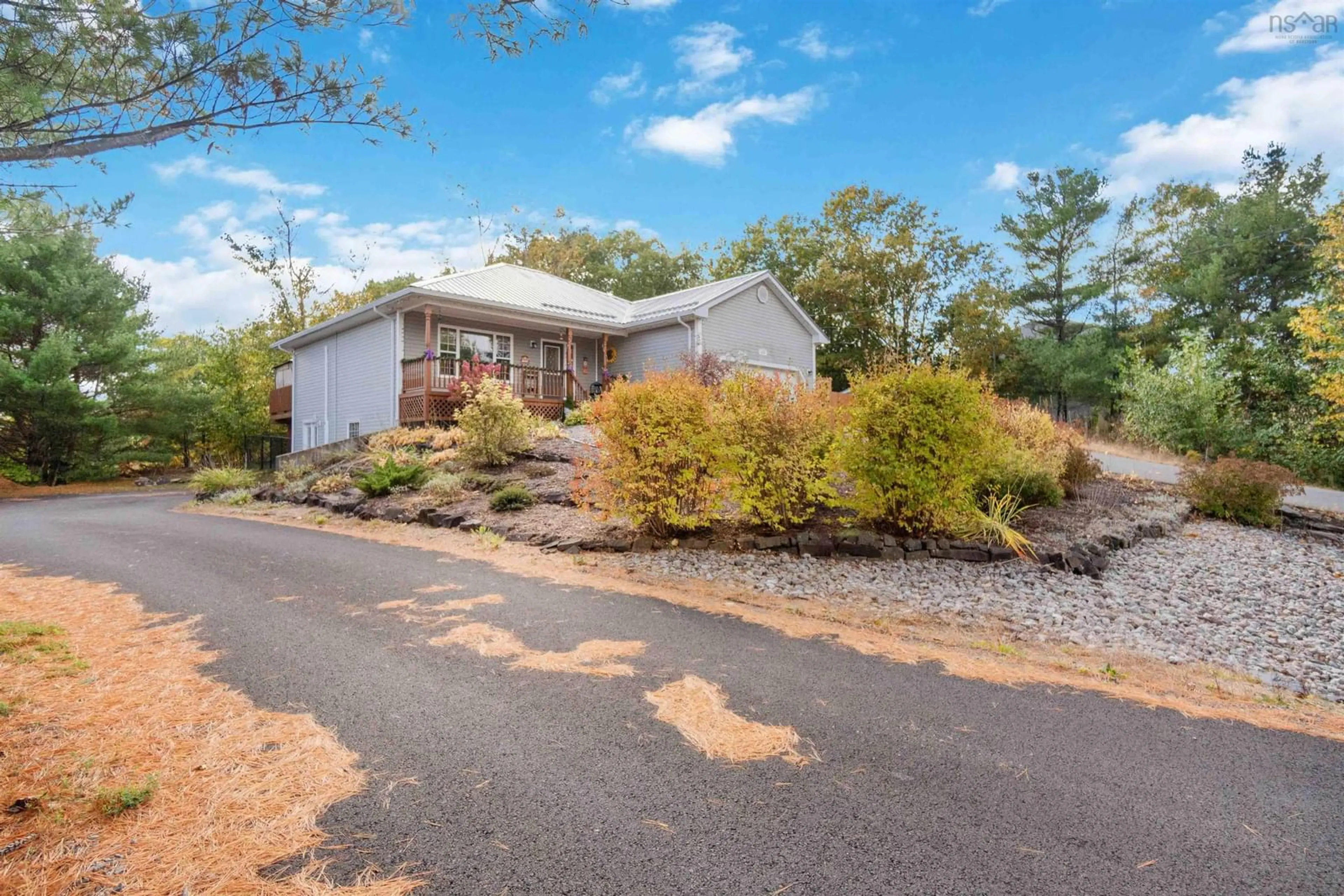 A pic from outside/outdoor area/front of a property/back of a property/a pic from drone, unknown for 1838 Acadia Dr, Kingston Nova Scotia B0P 1R0