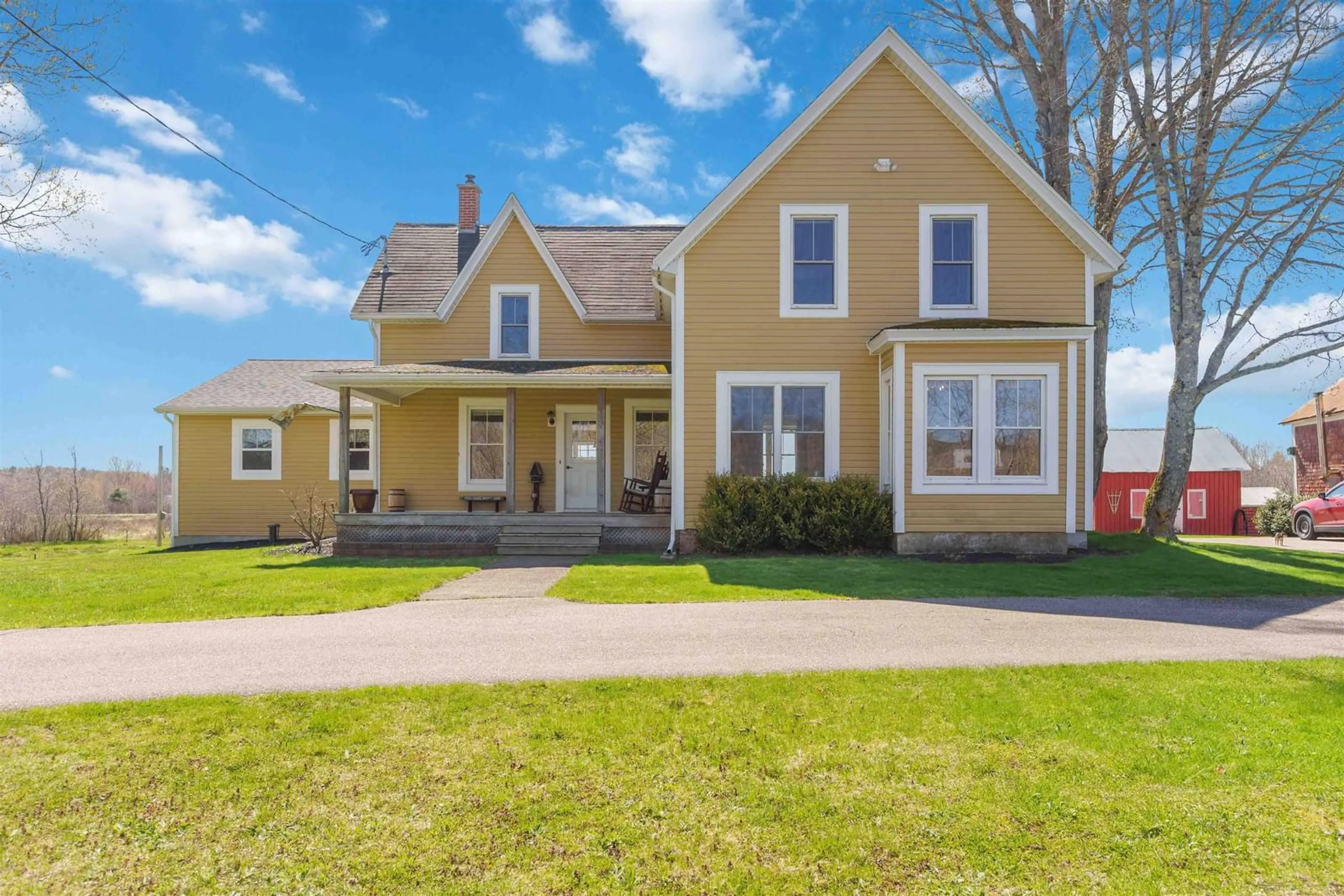 Home with vinyl exterior material, street for 648 Brooklyn St, North Kingston Nova Scotia B0P 1R0